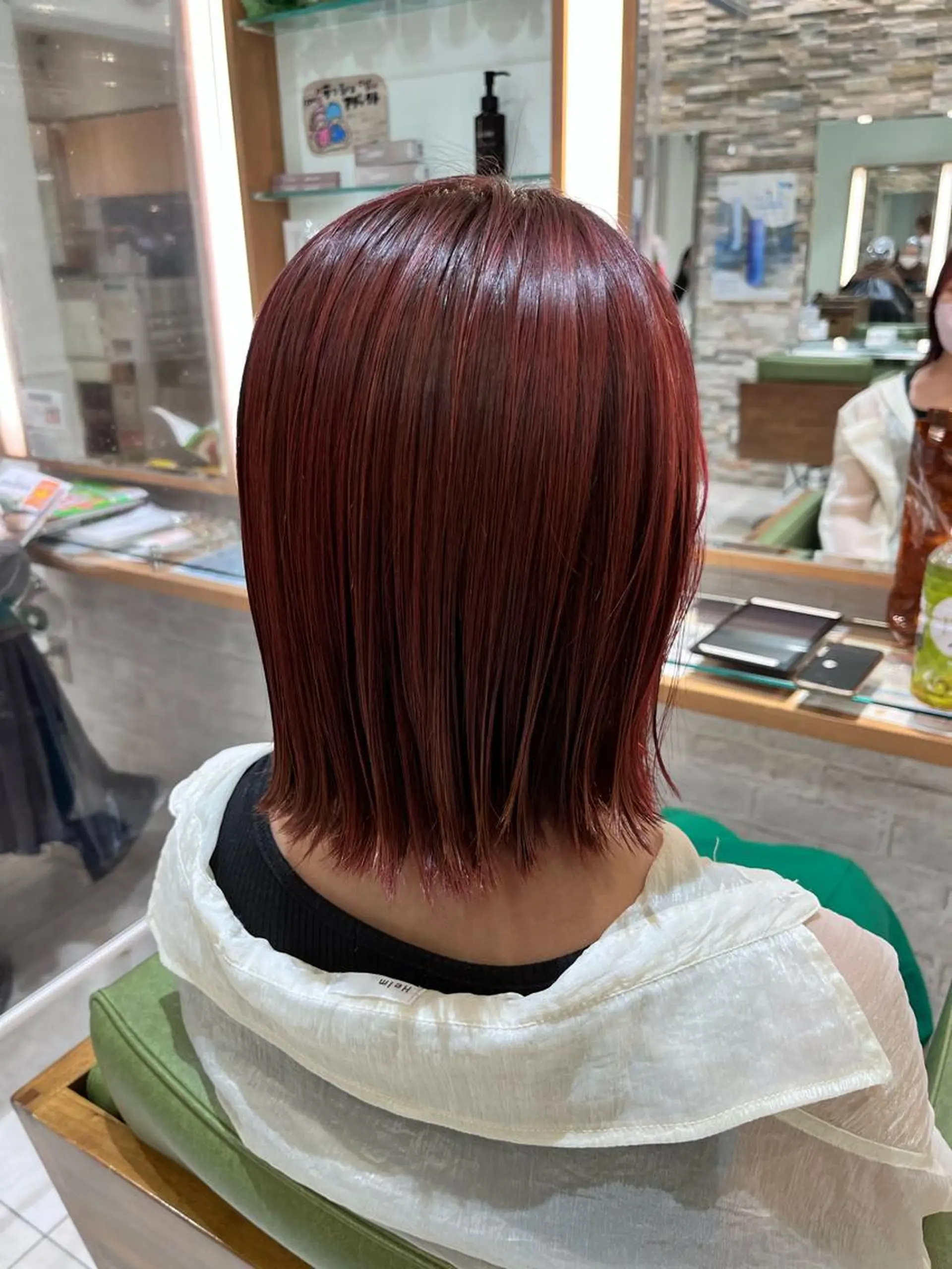ミディアム カラー レッドカラー 高橋友里亜 /フリーランスのヘアスタイル