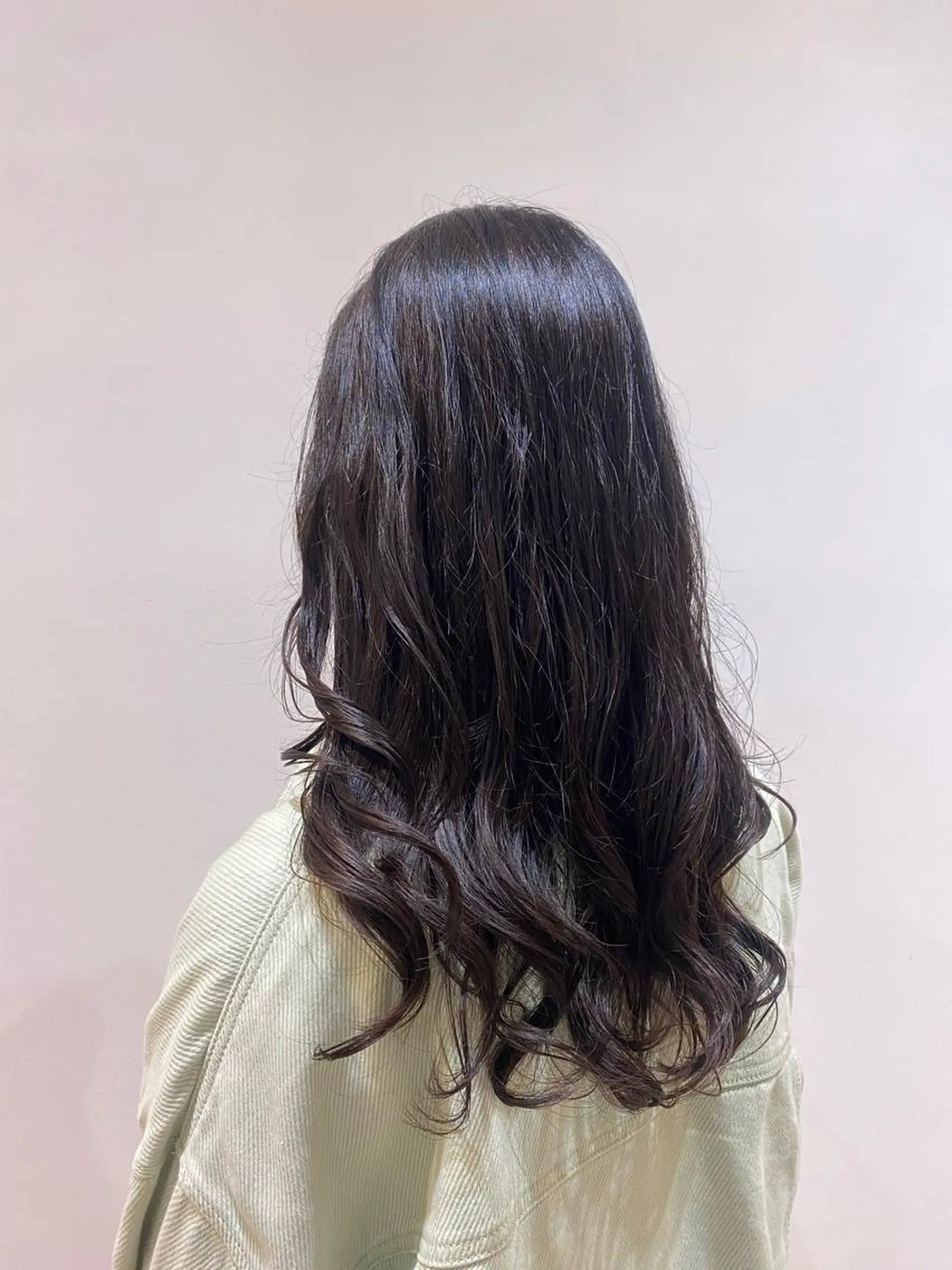 カラー パーマ バレイヤージュ ブリーチ ケアブリーチ デザインカラー ダブルカラー カット ヘアカラー パーマ トリートメント ♡オシャ髪♡AI ✂️newi町田のヘアスタイル