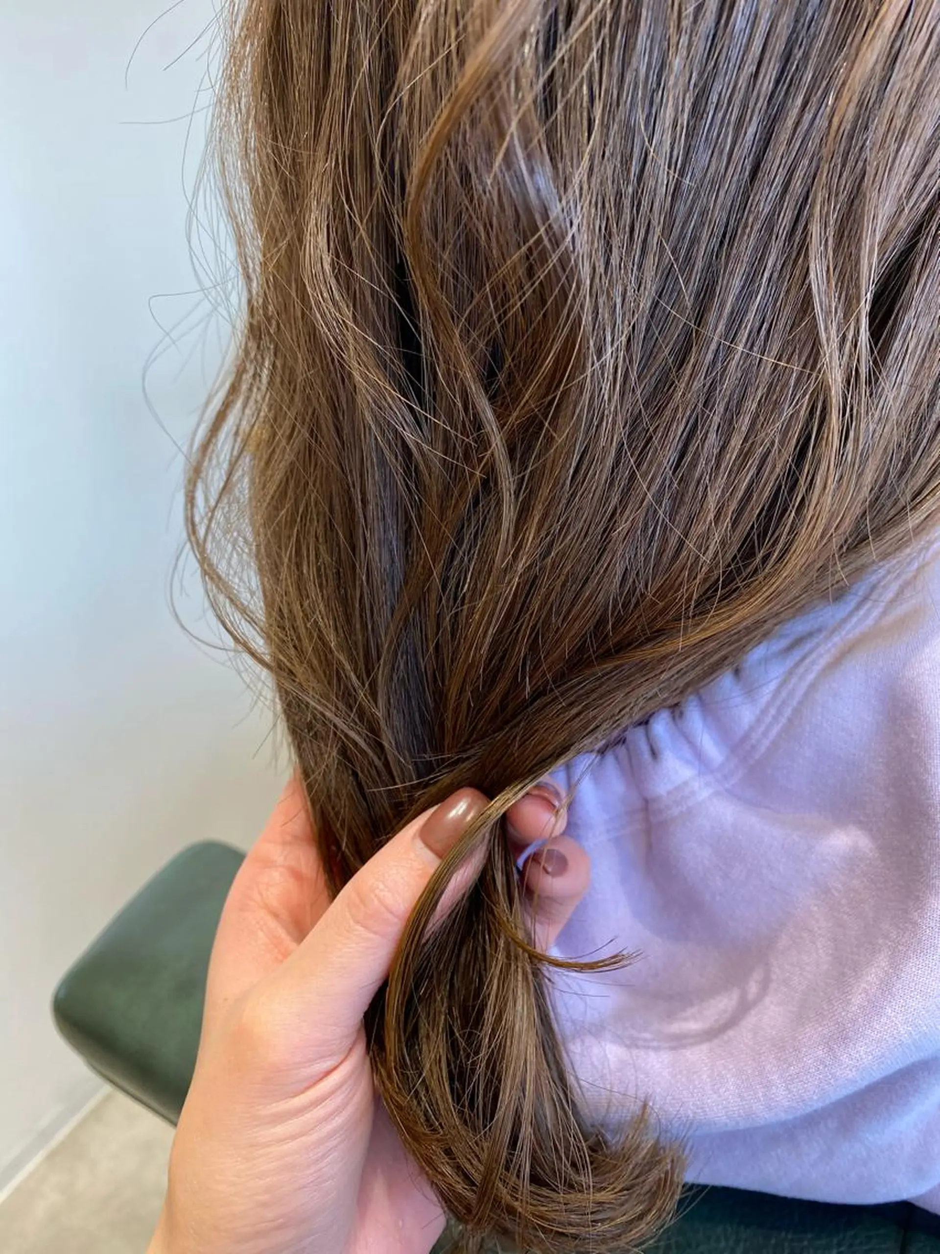 ロング カット ヘアカラー 河田 海陽のヘアスタイル