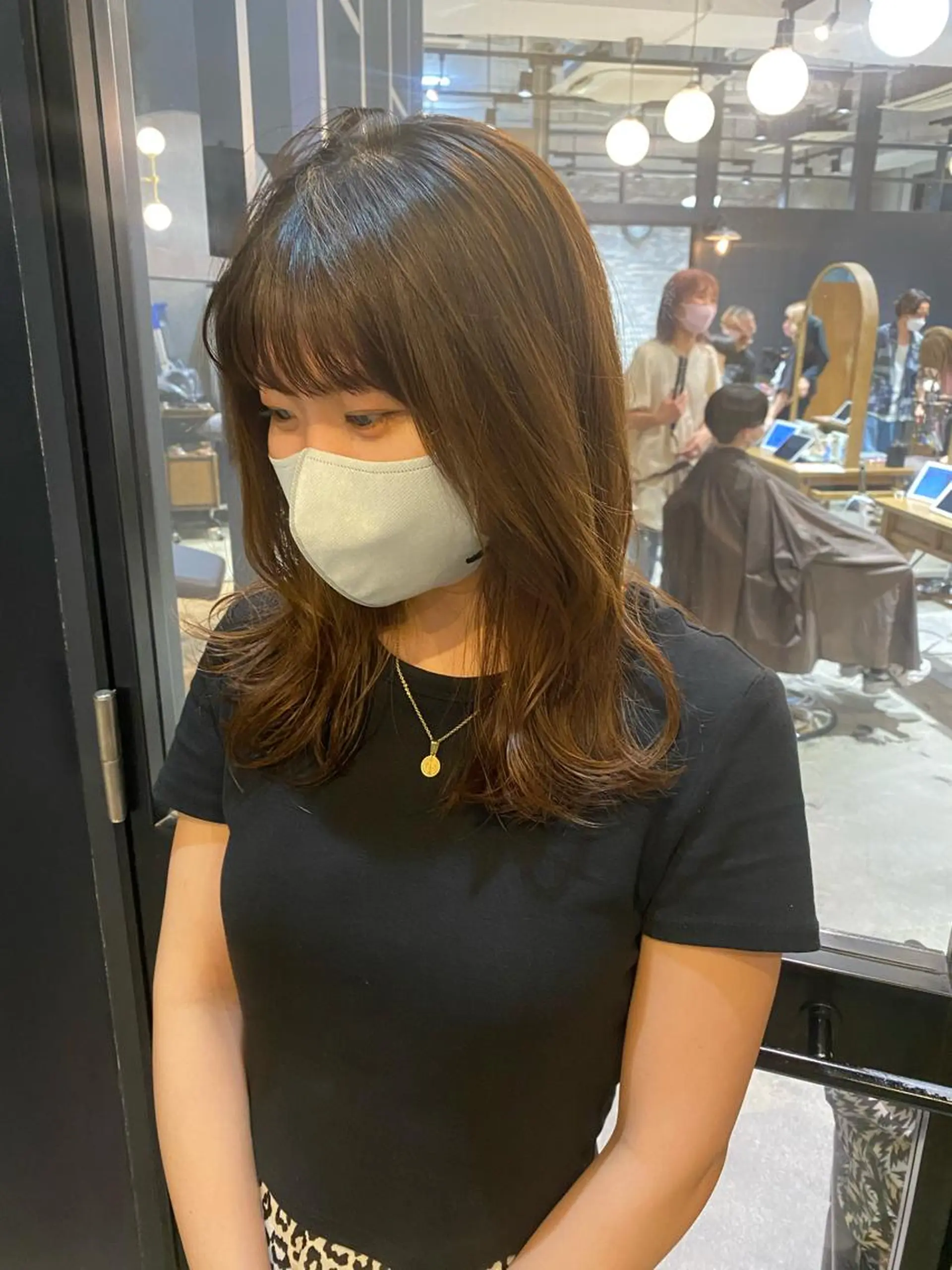セミロング くびれヘア トリートメント 透明感カラー 🩰asumiのヘアスタイル