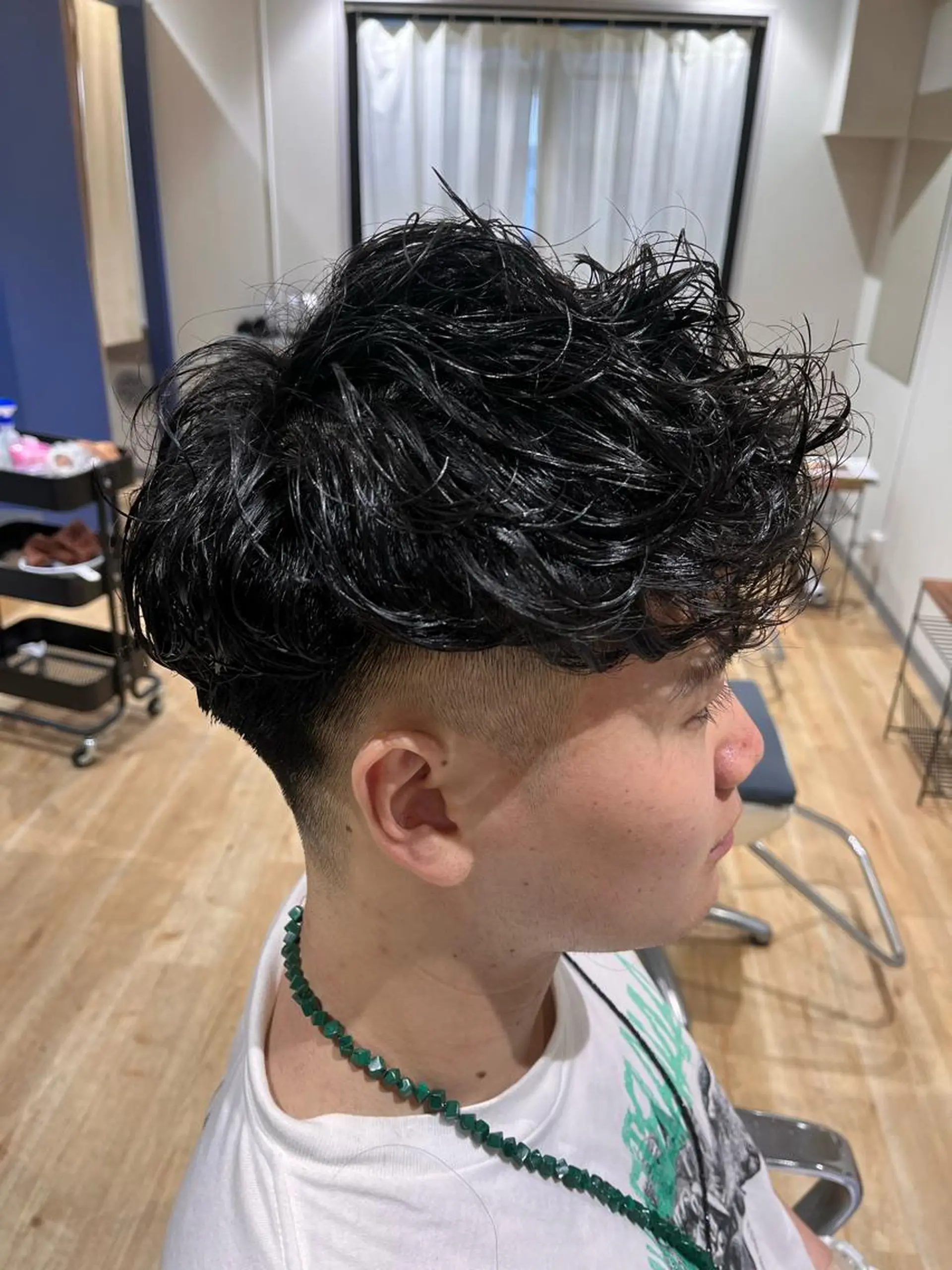 ショート カラー パーマ メンズ キッズ スペインカール カット パーマ men's salon LiG所属・Men'ssalon LiG／kaitoのヘアスタイル