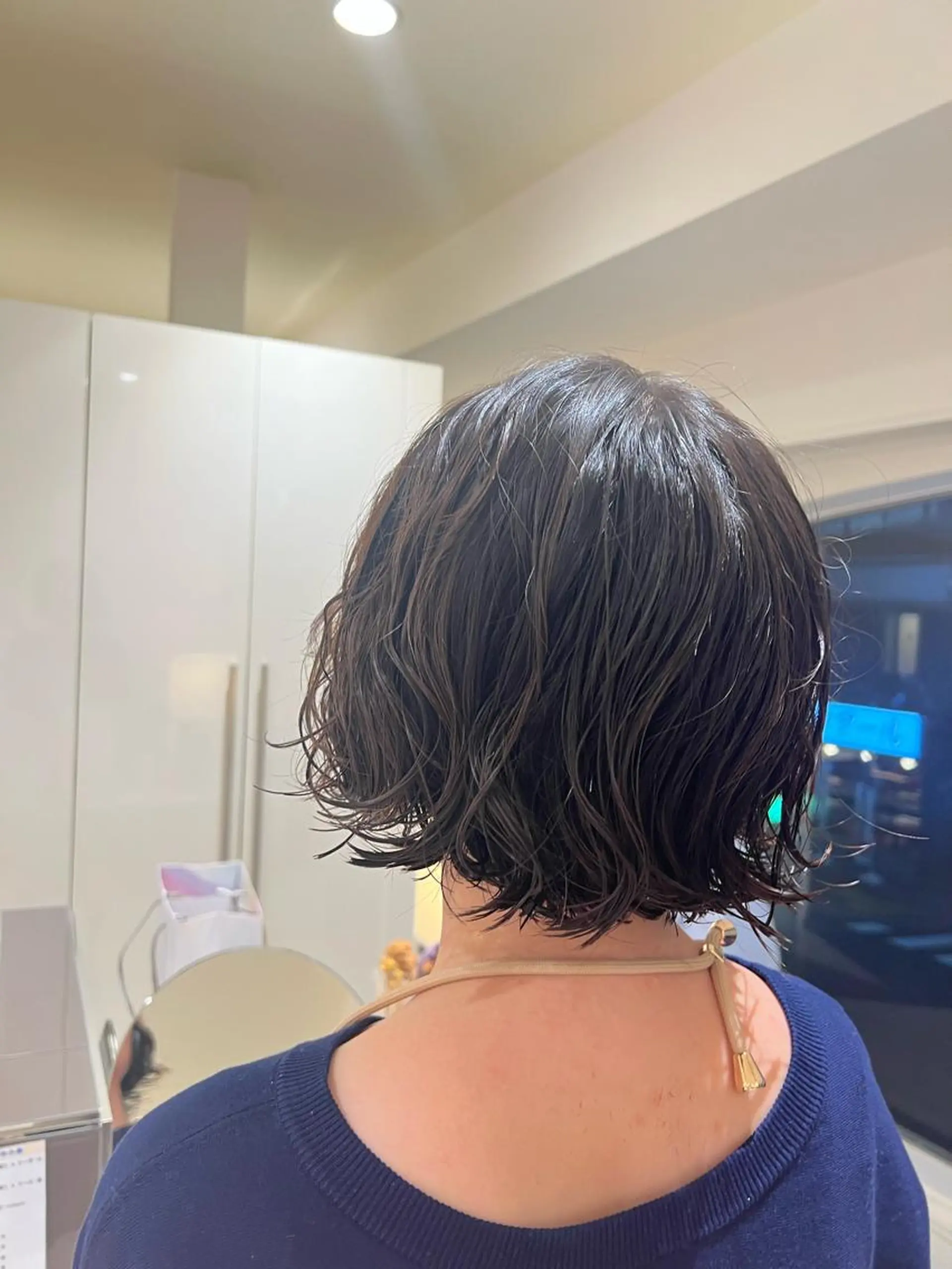 ミディアム パーマ 顔まわりカット🥀 原ちひろのヘアスタイル
