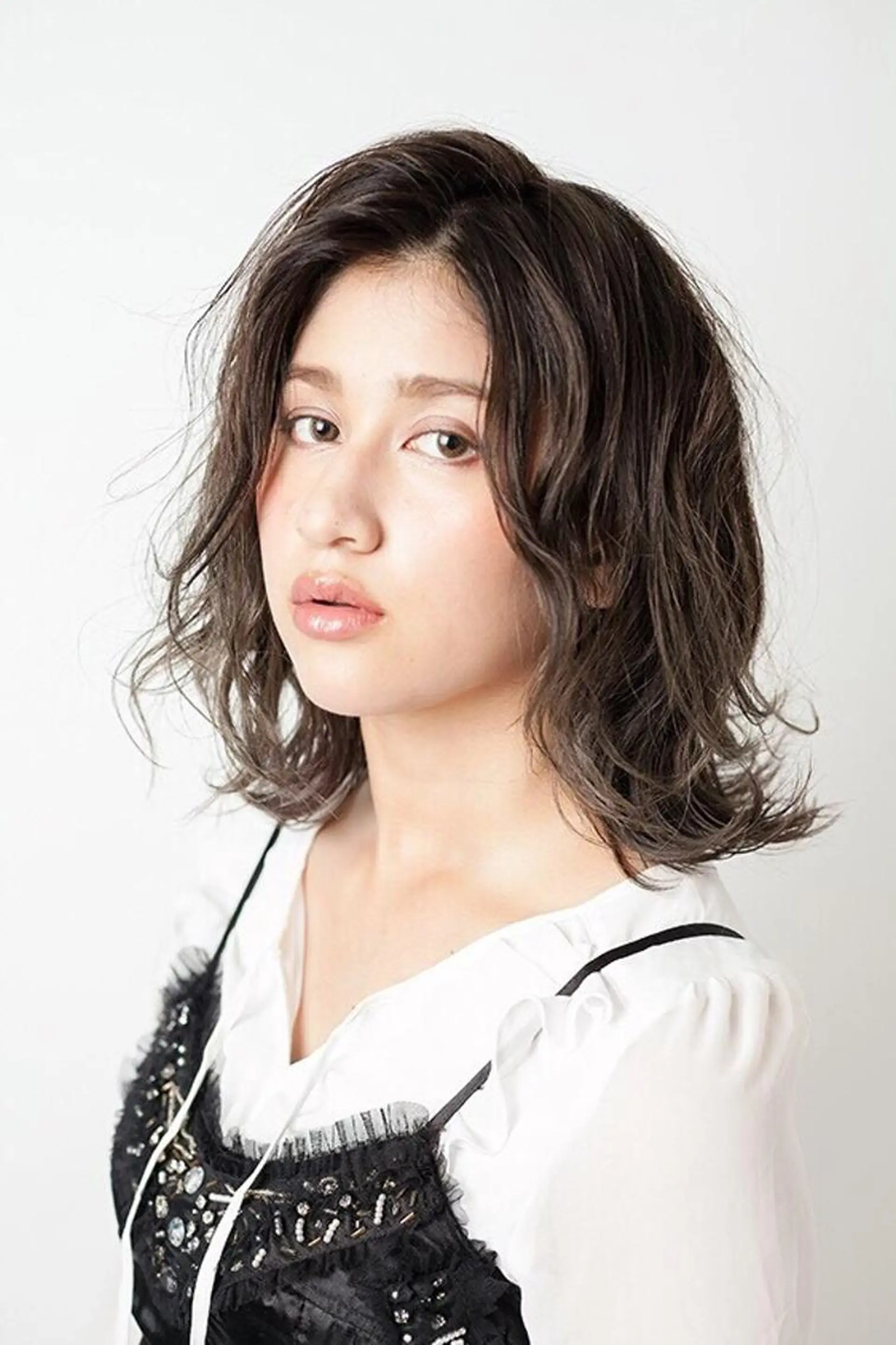 ミディアム カラー パーマ ヘアアレンジ メンズ キッズ ネイル マツエク・マツパ アティリー 西梅田のヘアスタイル