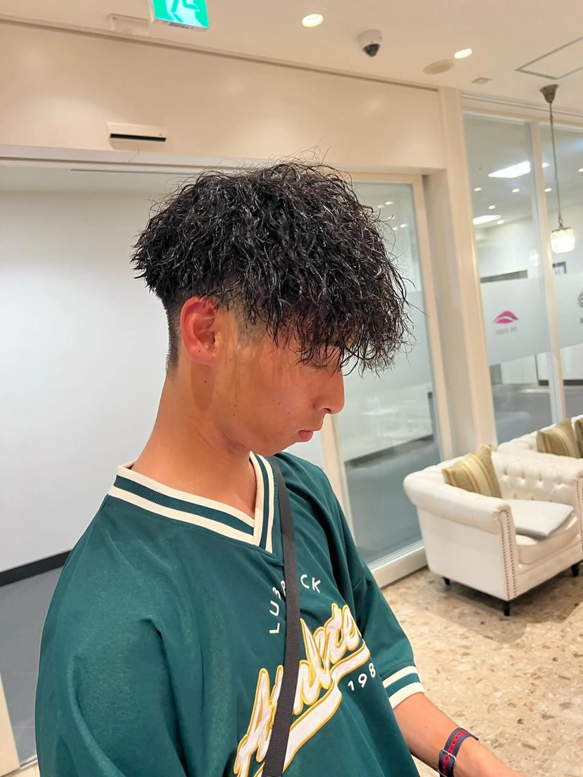 ショート メンズ メンズパーマ KING of hair byNOISM所属・京都メンズ特化✨ No. 1/ユウキのヘアスタイル
