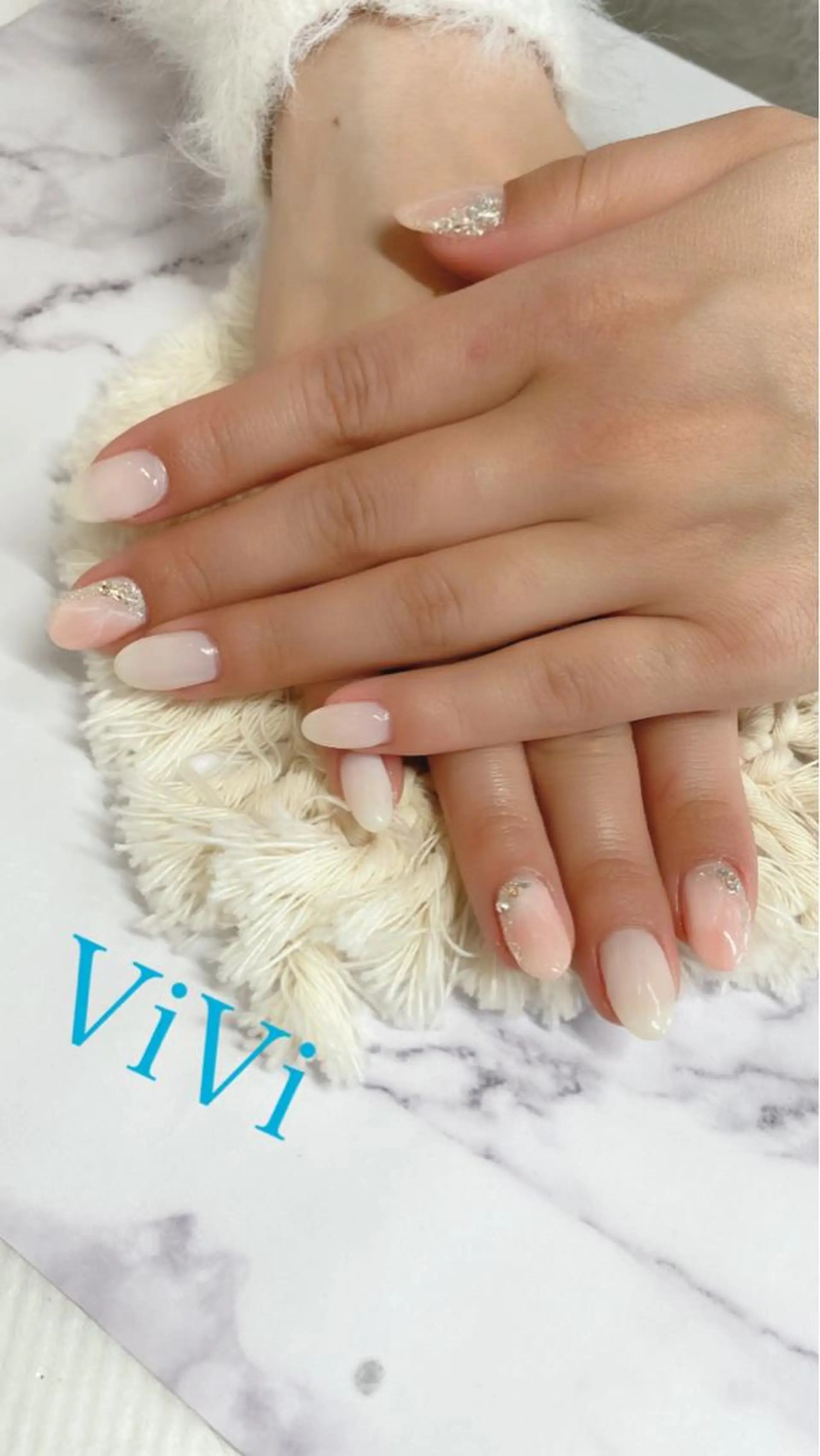 ネイル ハンドネイル nailsalon ViViのネイルデザイン