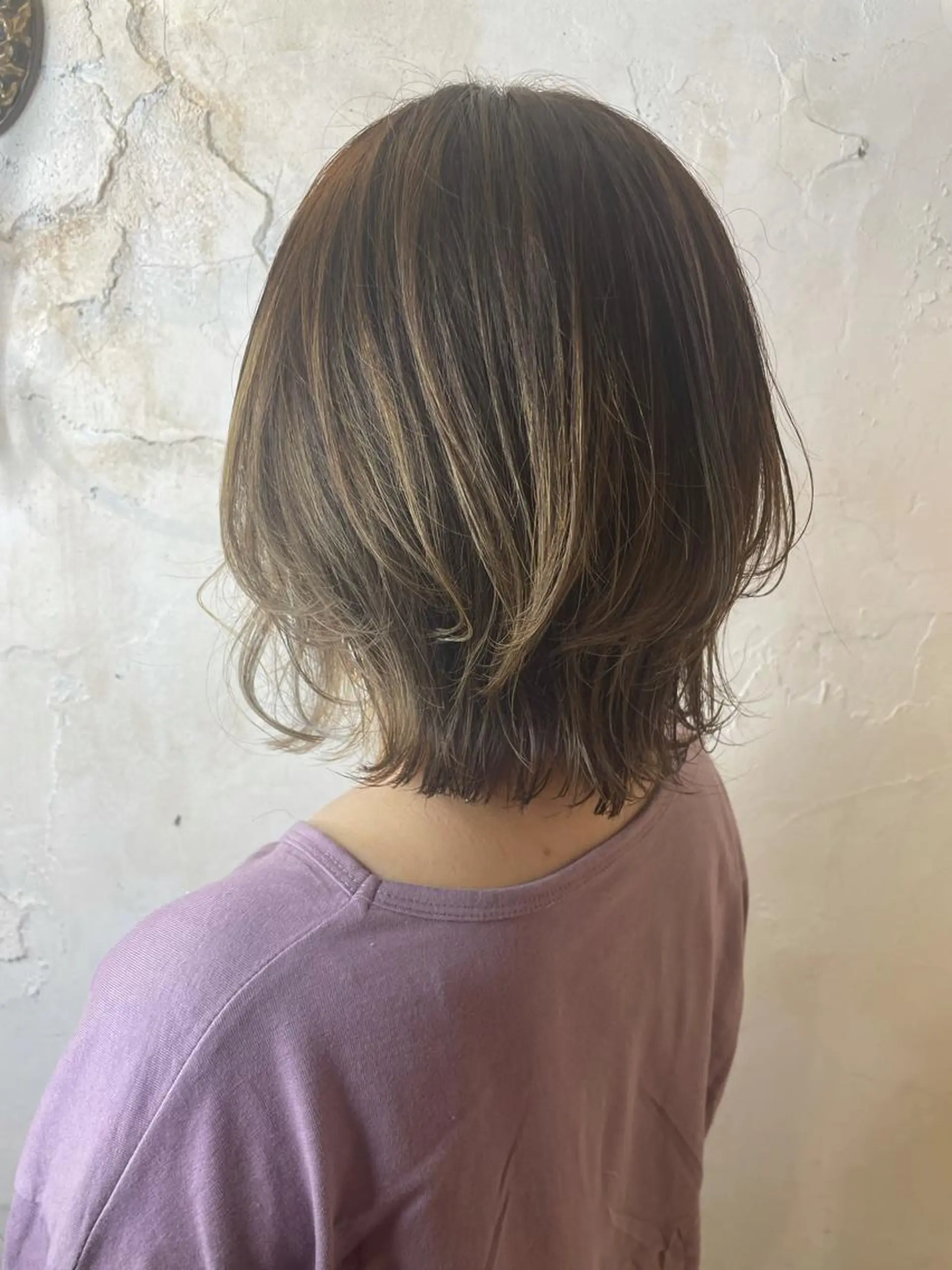 ミディアム ハイライト ヘアカラー マネージャー 山城洸希のヘアスタイル