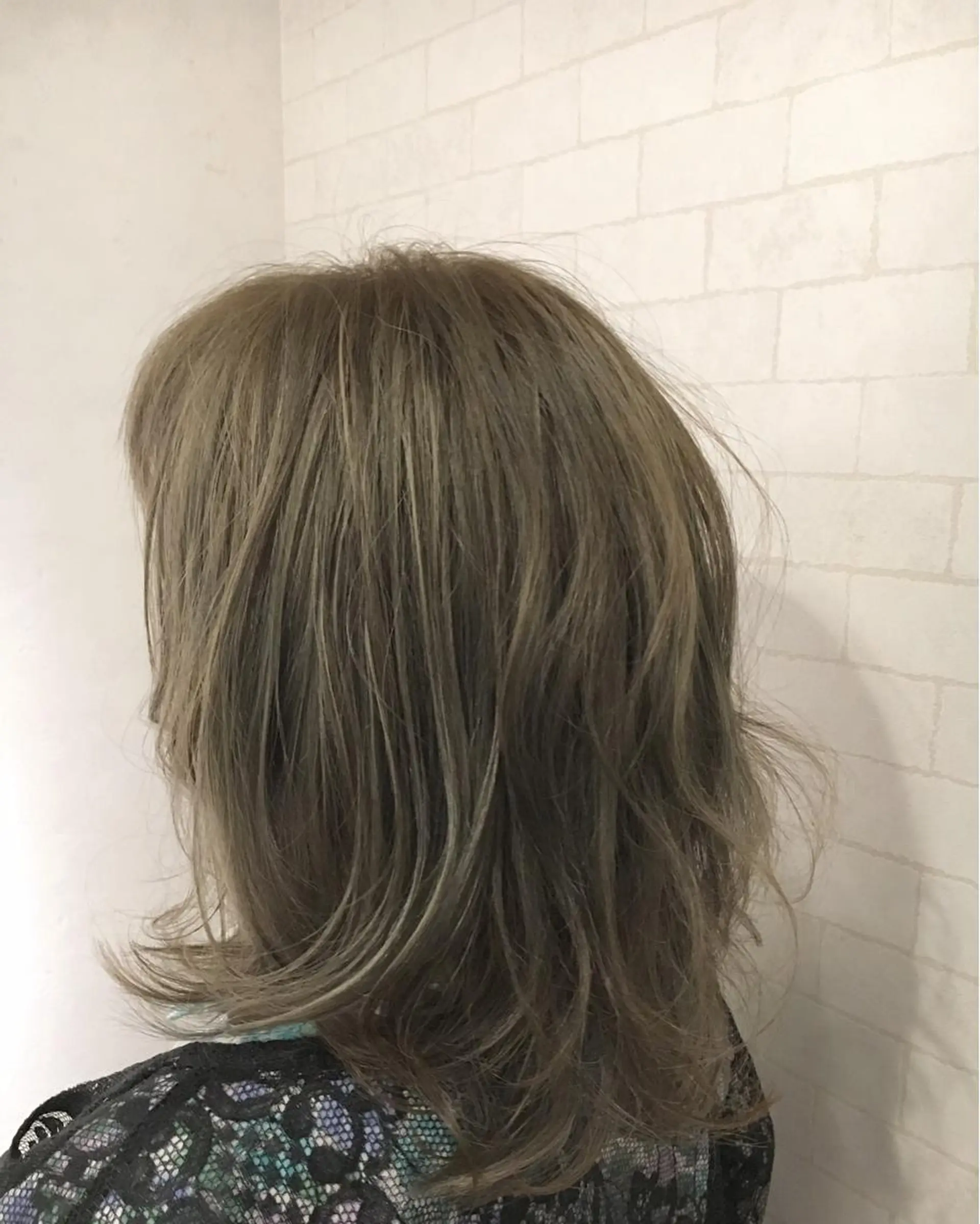 ミディアム カラー アディクシーカラー アッシュ ブリーチ ミント JIL BLAN 京都のヘアスタイル