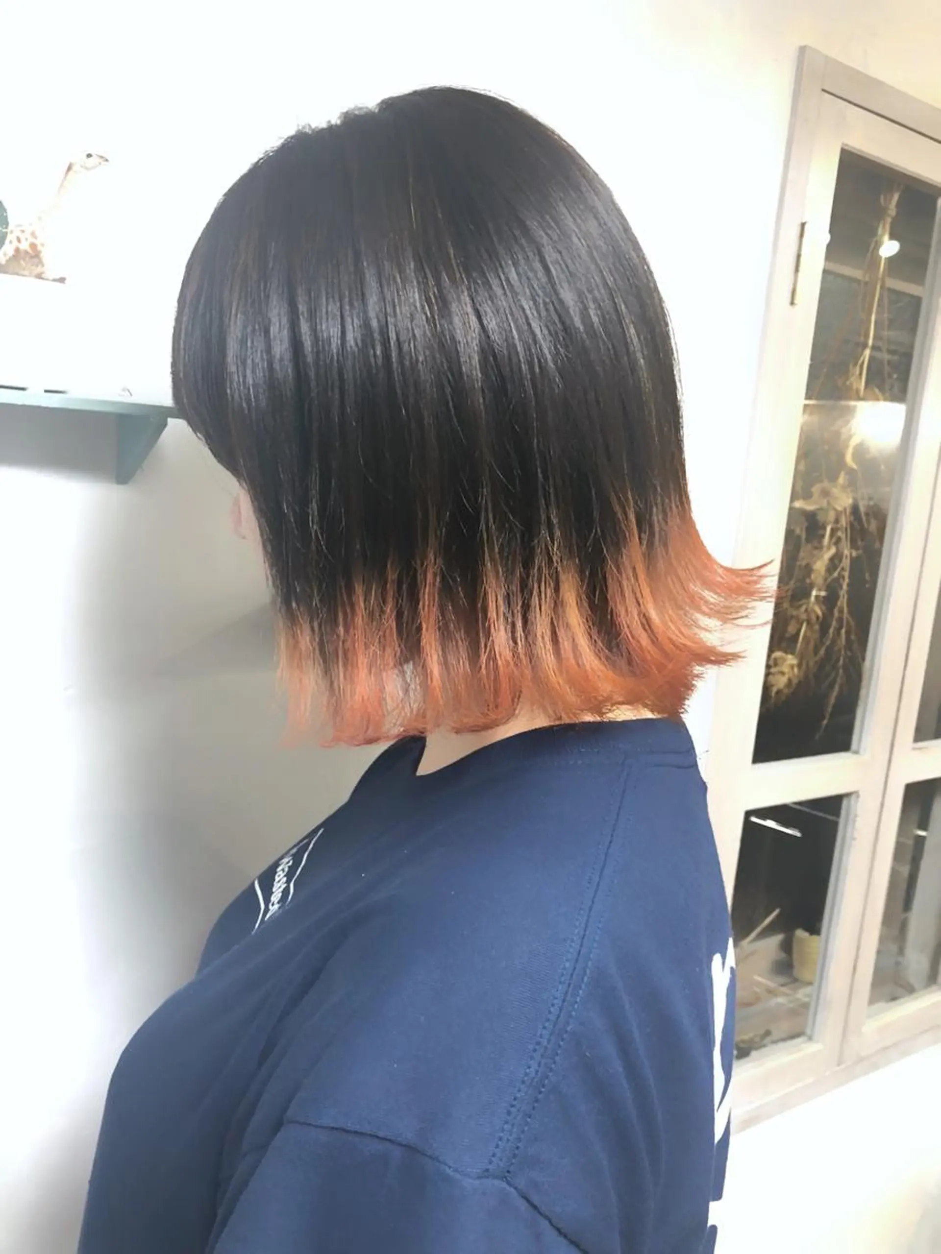 ショート カラー パーマ ヘアアレンジ オレンジ ヘアカラー トリートメント 推し活専用 【派手髪】飯野ゆかりのヘアスタイル