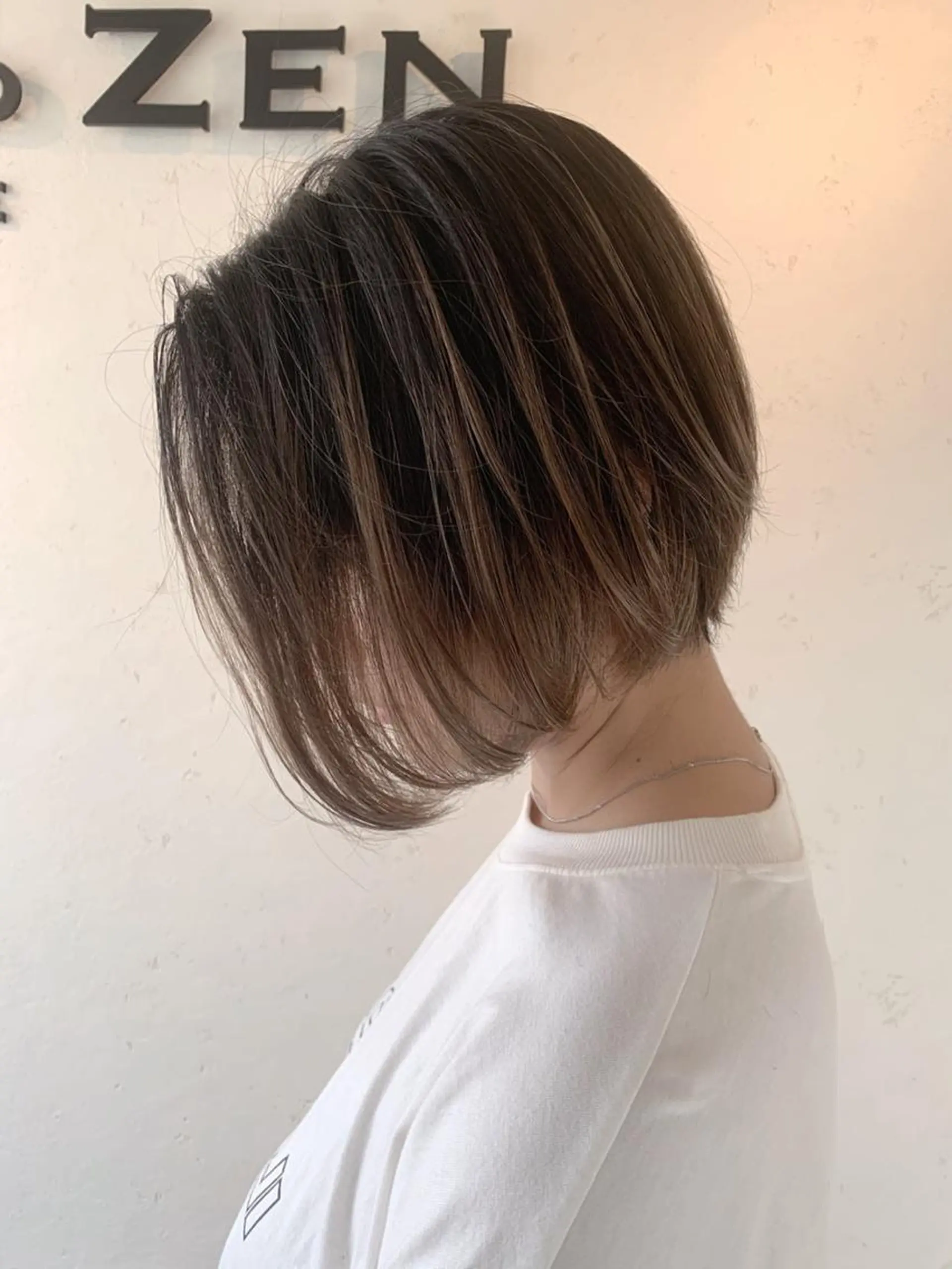 ショート ショートボブ ボブ ショートヘア 髪質改善 上品艶感カラーのヘアスタイル