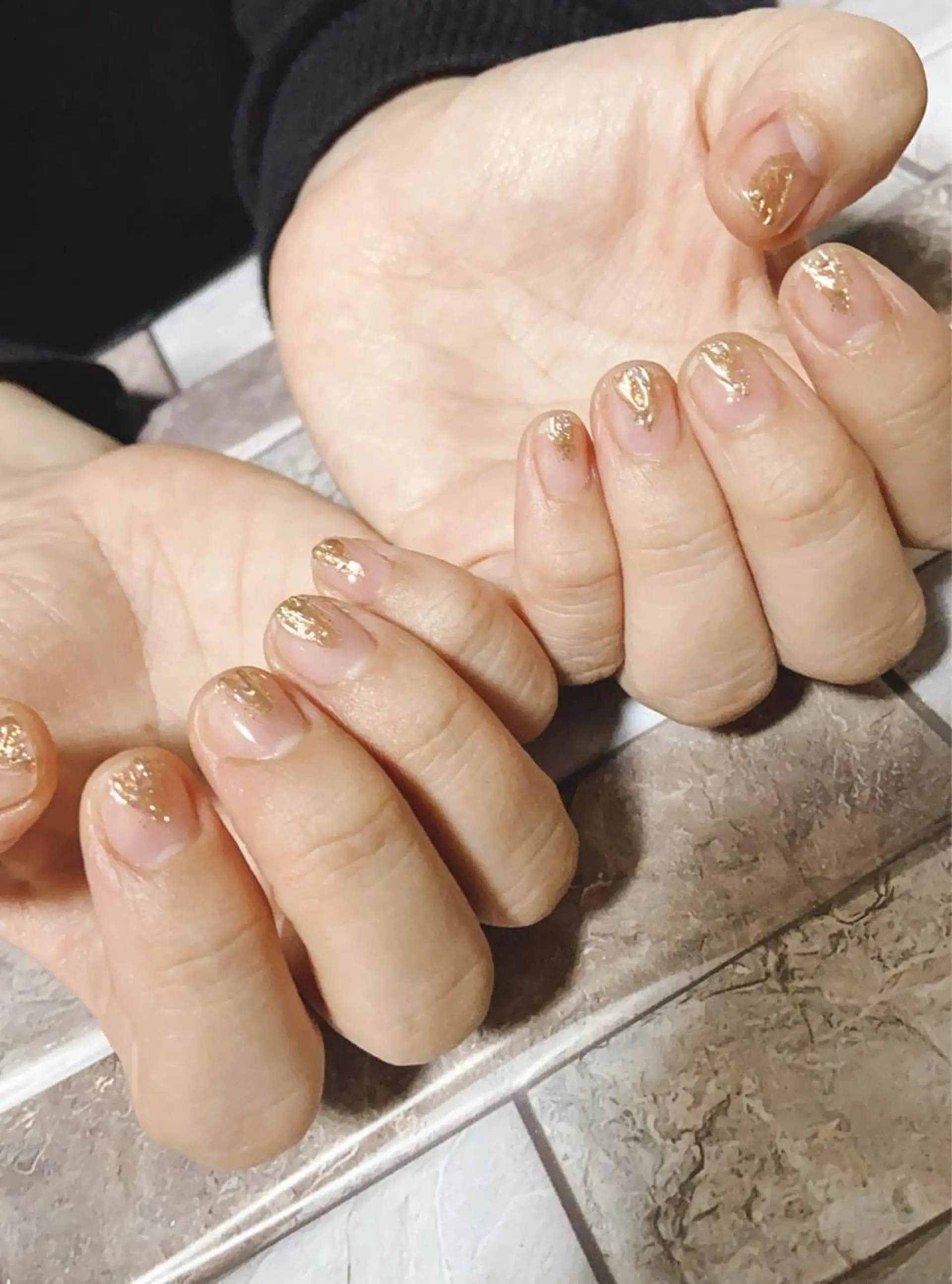 ネイル ニュアンスネイル ハンドネイル フットネイル Lokahi NAILのネイルデザイン