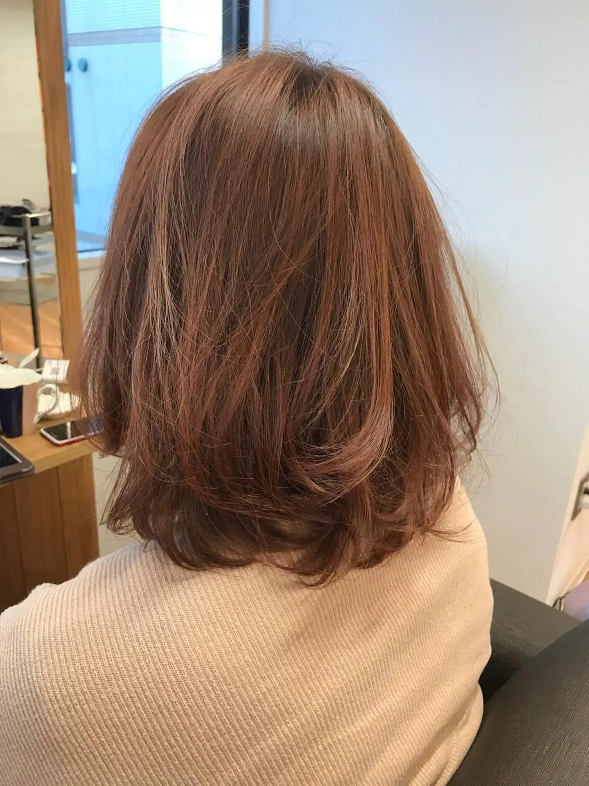 ミディアム ワンレンボブ ボブ ヘアカラー トリートメント 松本 俊樹のヘアスタイル