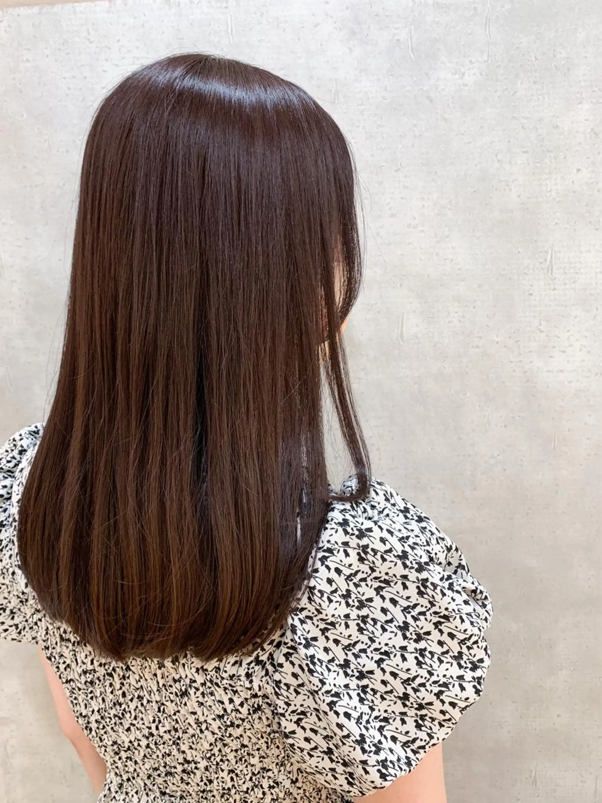 セミロング カラー カット ヘアカラー トリートメント 鈴木 悠平のヘアスタイル