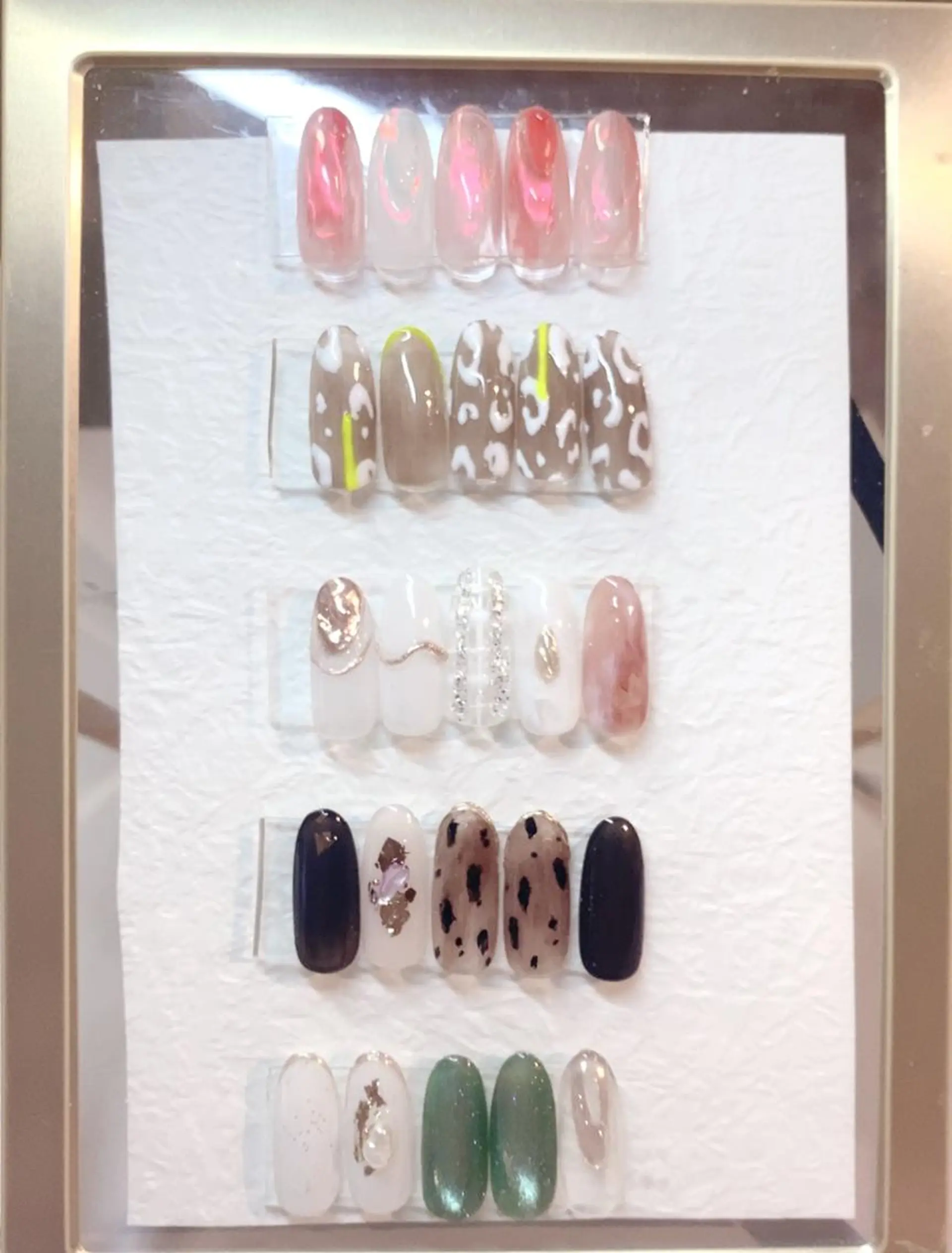 ネイル ハンドネイル yochi nailのネイルデザイン