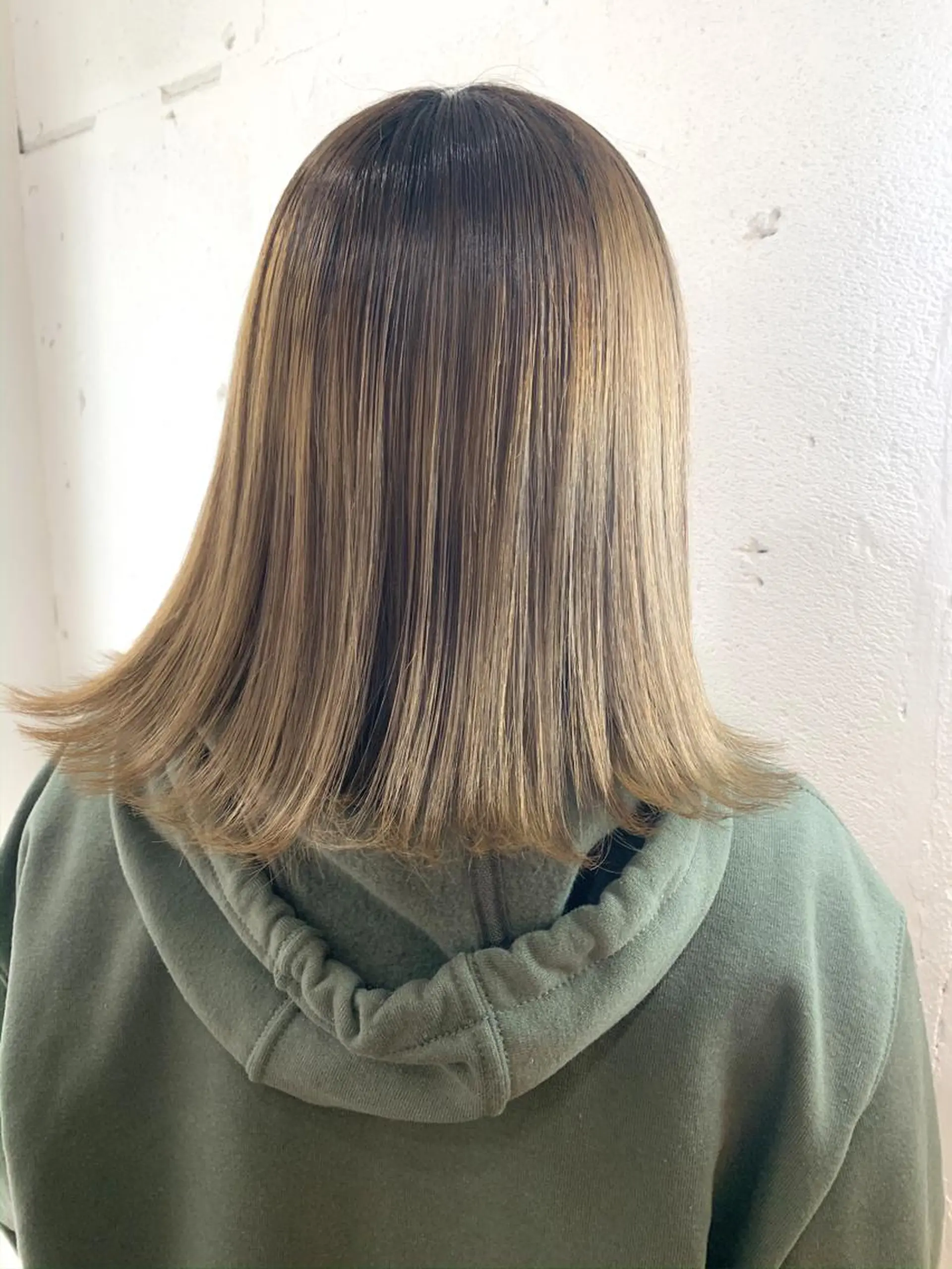 ミディアム カット 縮毛矯正 HAIR WORKS HELM所属・ショート✨ボブ✨代表 新田見美仁のヘアスタイル