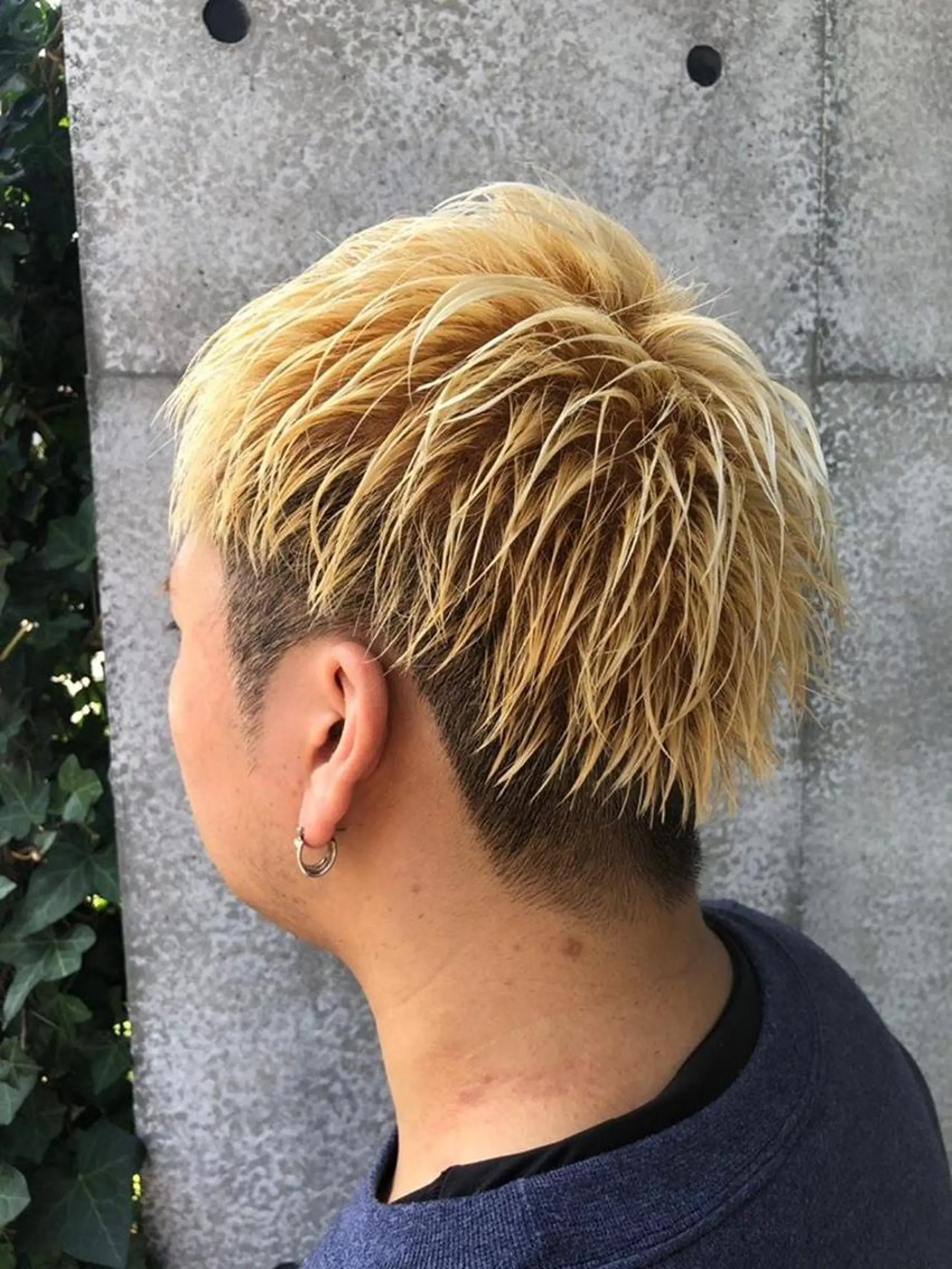 ショート カラー メンズ メンズパーマフェード シモジタカヒロのヘアスタイル