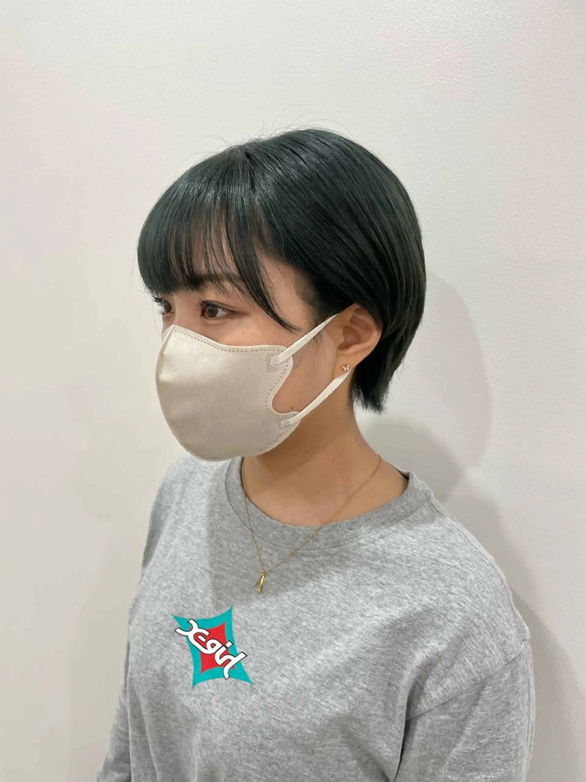 ショート カラー akane .のヘアスタイル