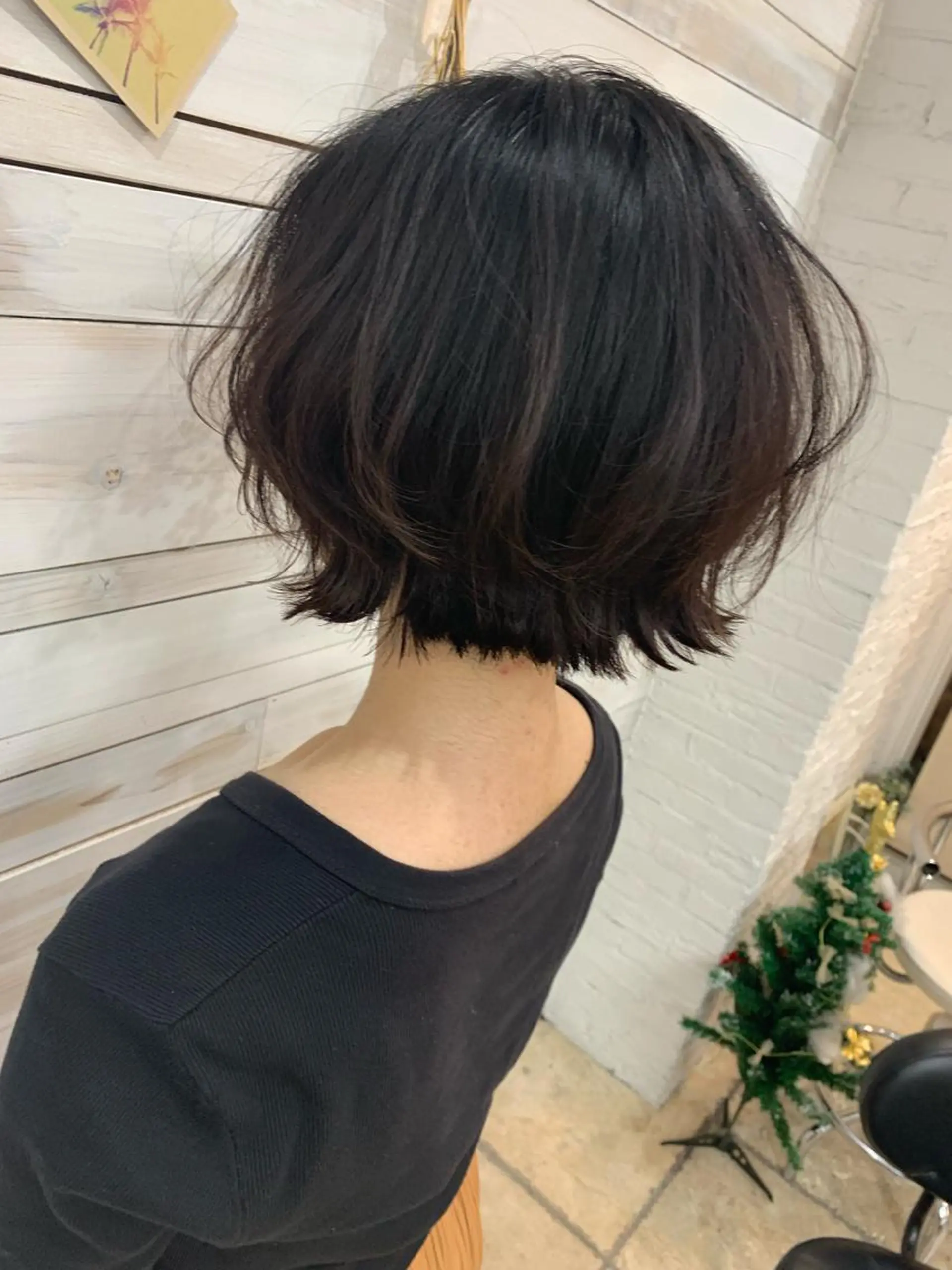 ショート ハッシュカット/ボブ /レイヤー/彩奈のヘアスタイル