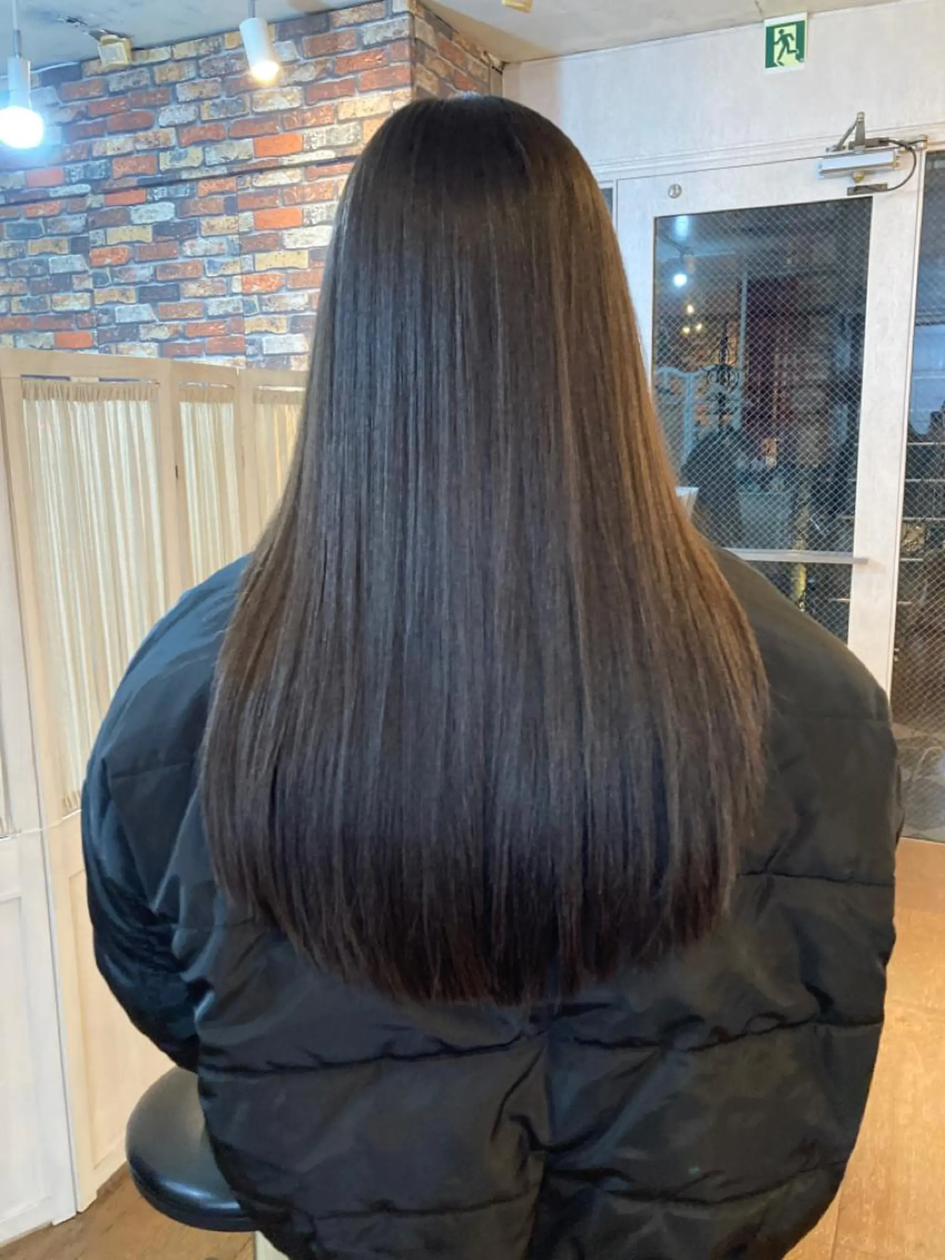 ロング カット 縮毛矯正 トリートメント corona hairdesign KAZUE MAEDA所属・マエダ　カズエ🫶 coronahairのヘアスタイル