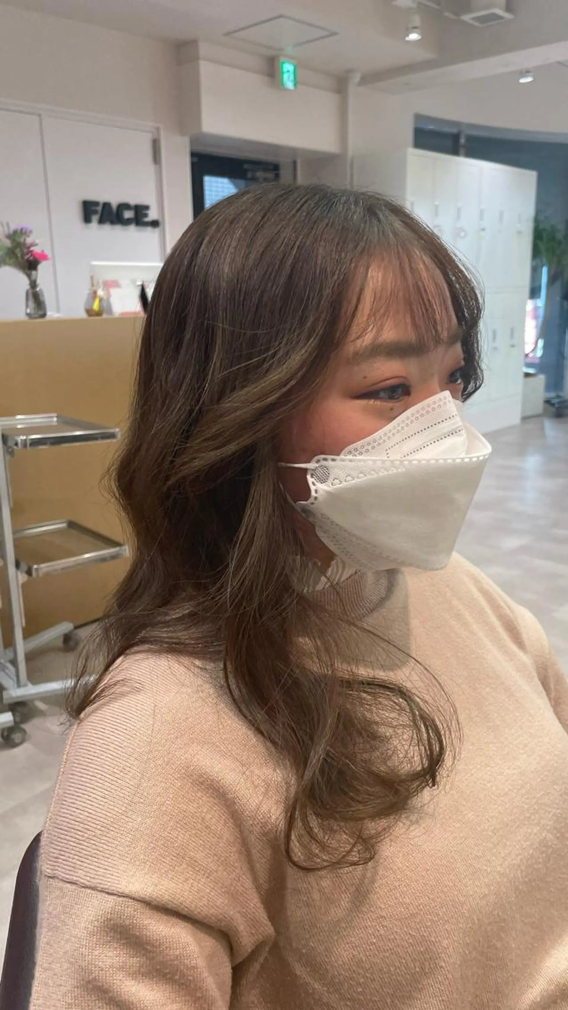 ロング カラー 松永 梨央のヘアスタイル