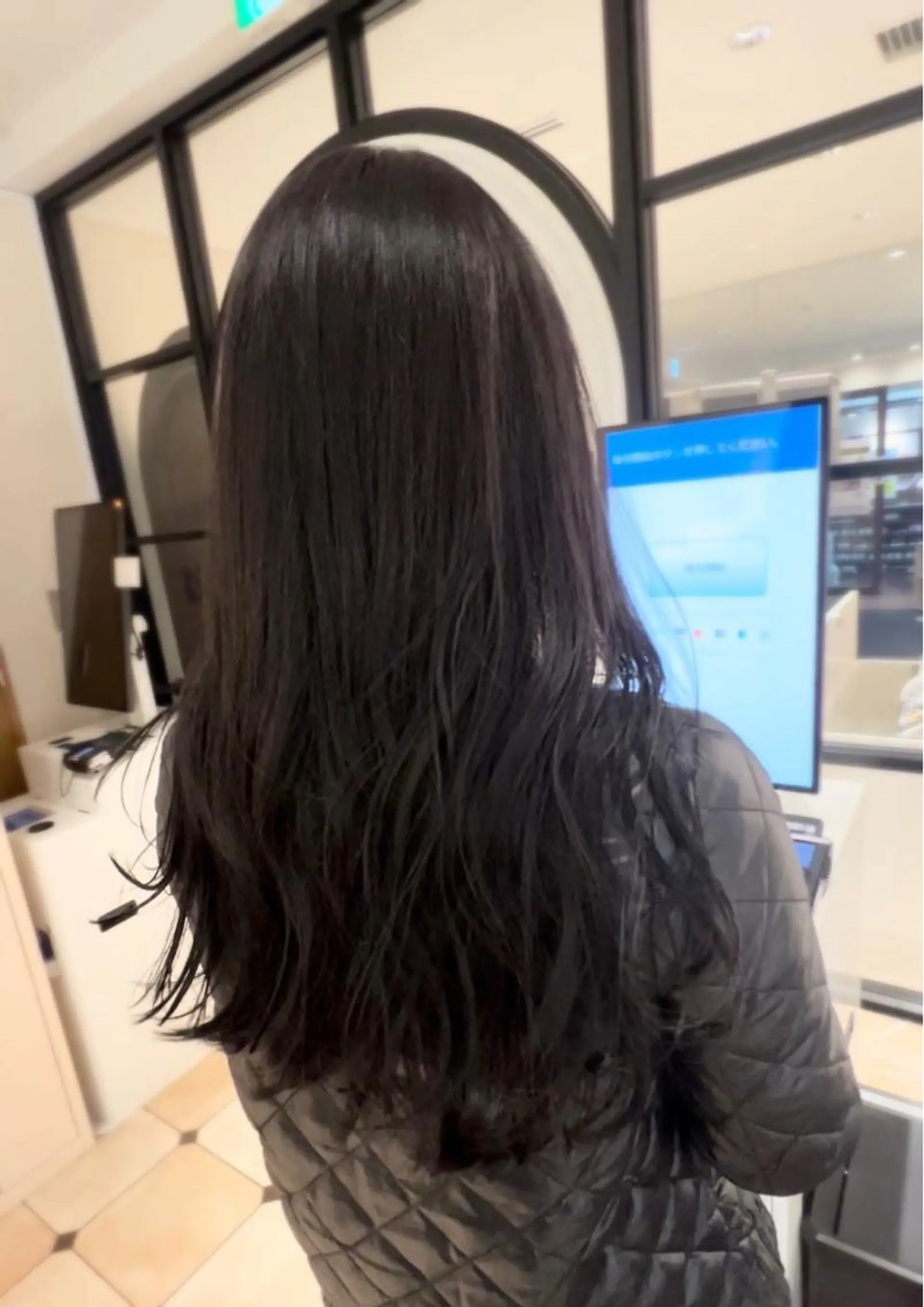 ロング カット ヘアカラー トリートメント 🧡くびれヘア/前髪 顔周り🧡久原結衣のヘアスタイル