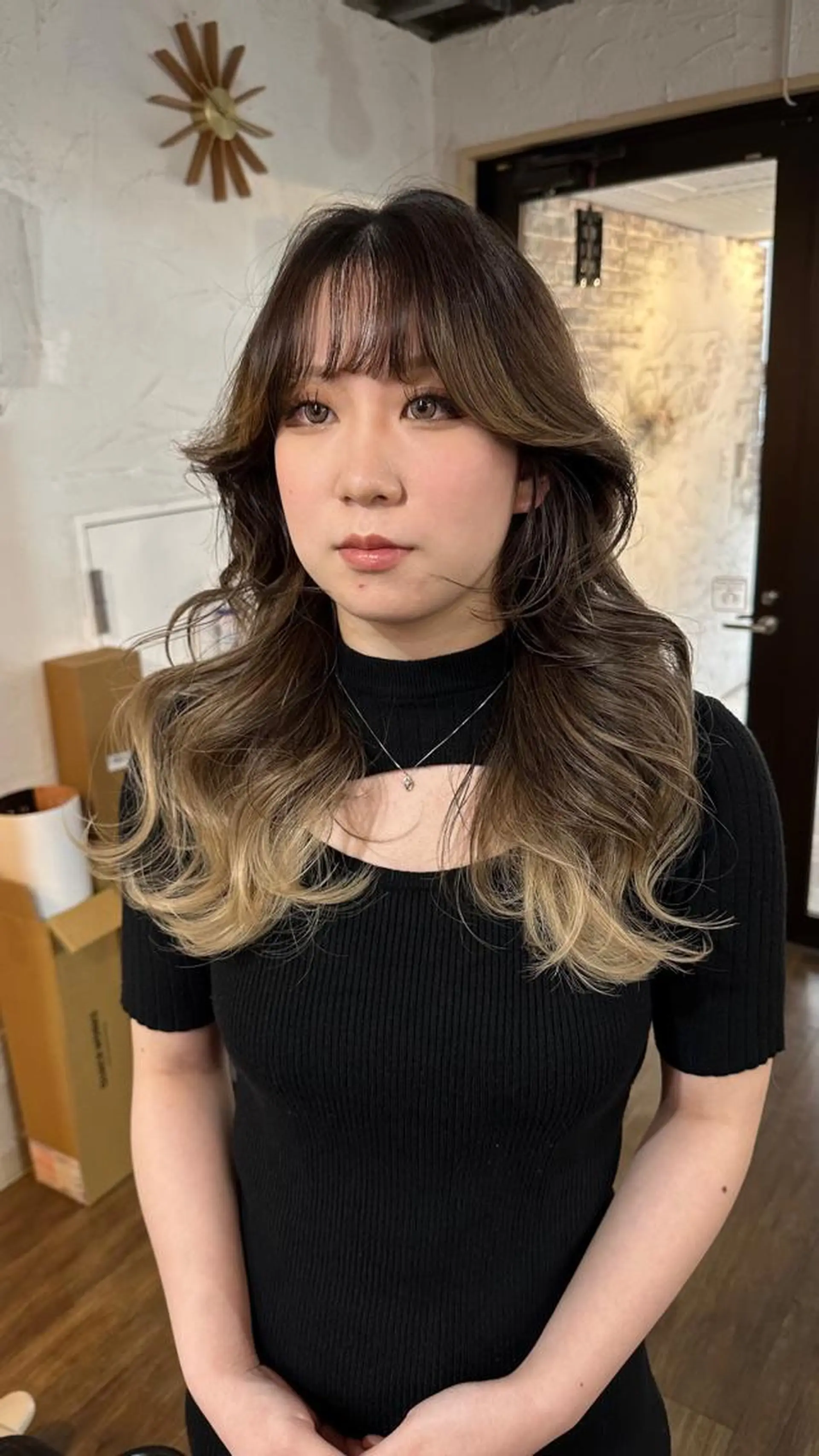 ロング カラー 切りっぱなしボブ ショートボブ バレイヤージュ ベージュカラー 黒髪 カット ヘアカラー トリートメント フリーランス所属・韓国ヘア レイヤー くびれヘアMATSUのヘアスタイル