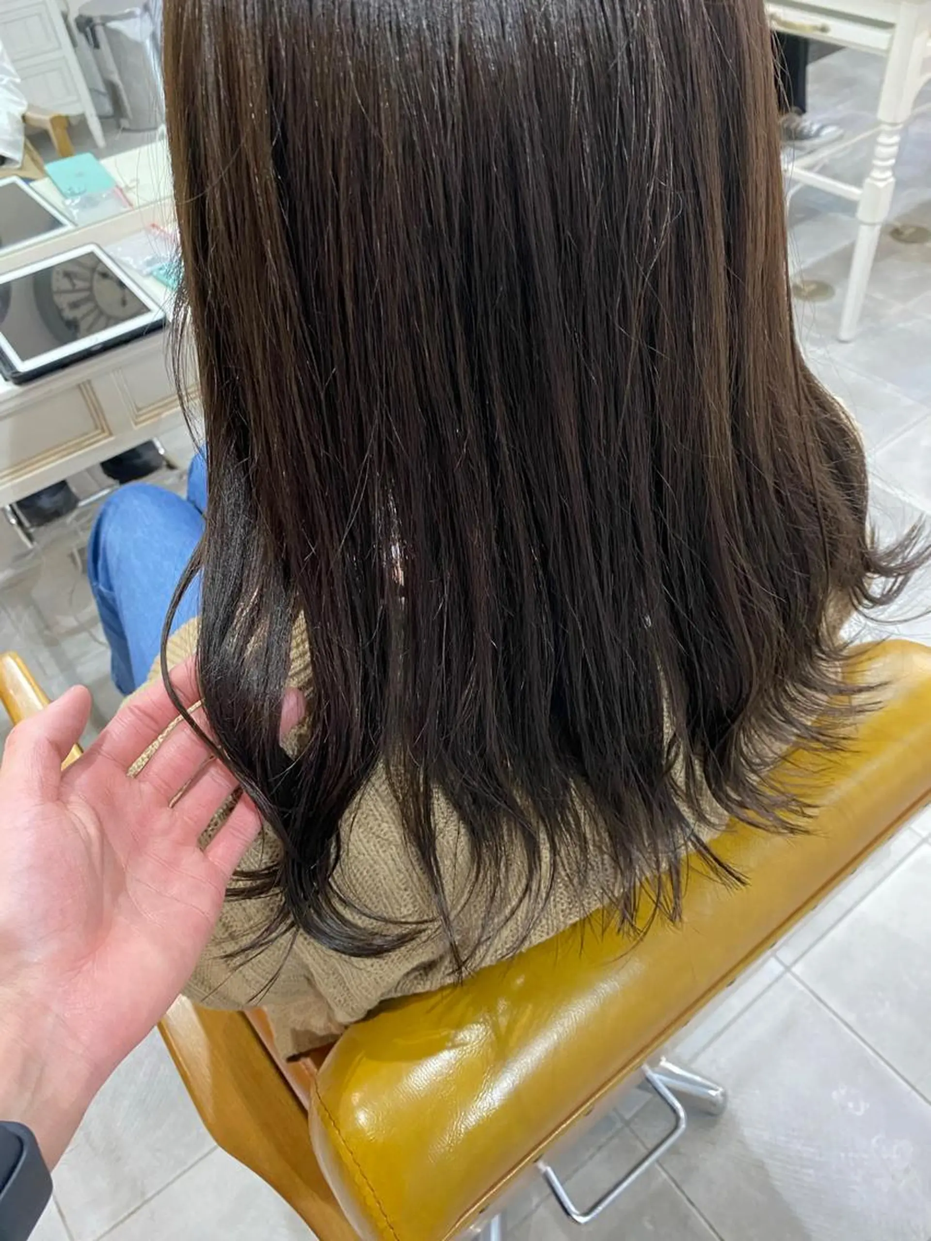 セミロング カット ヘアカラー SHIAN立川 及川望のヘアスタイル