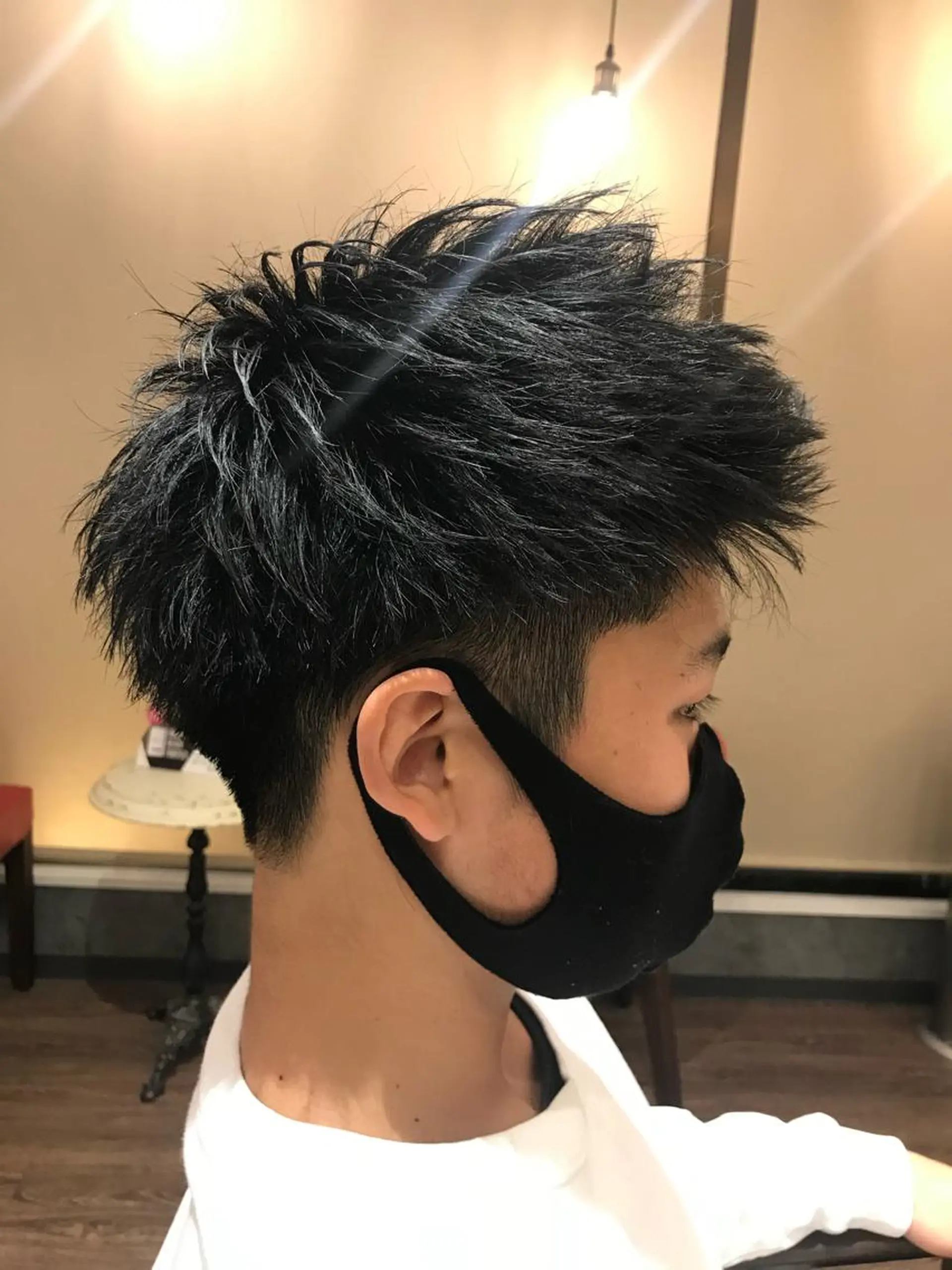 ショート カット 橋本 和弥のヘアスタイル