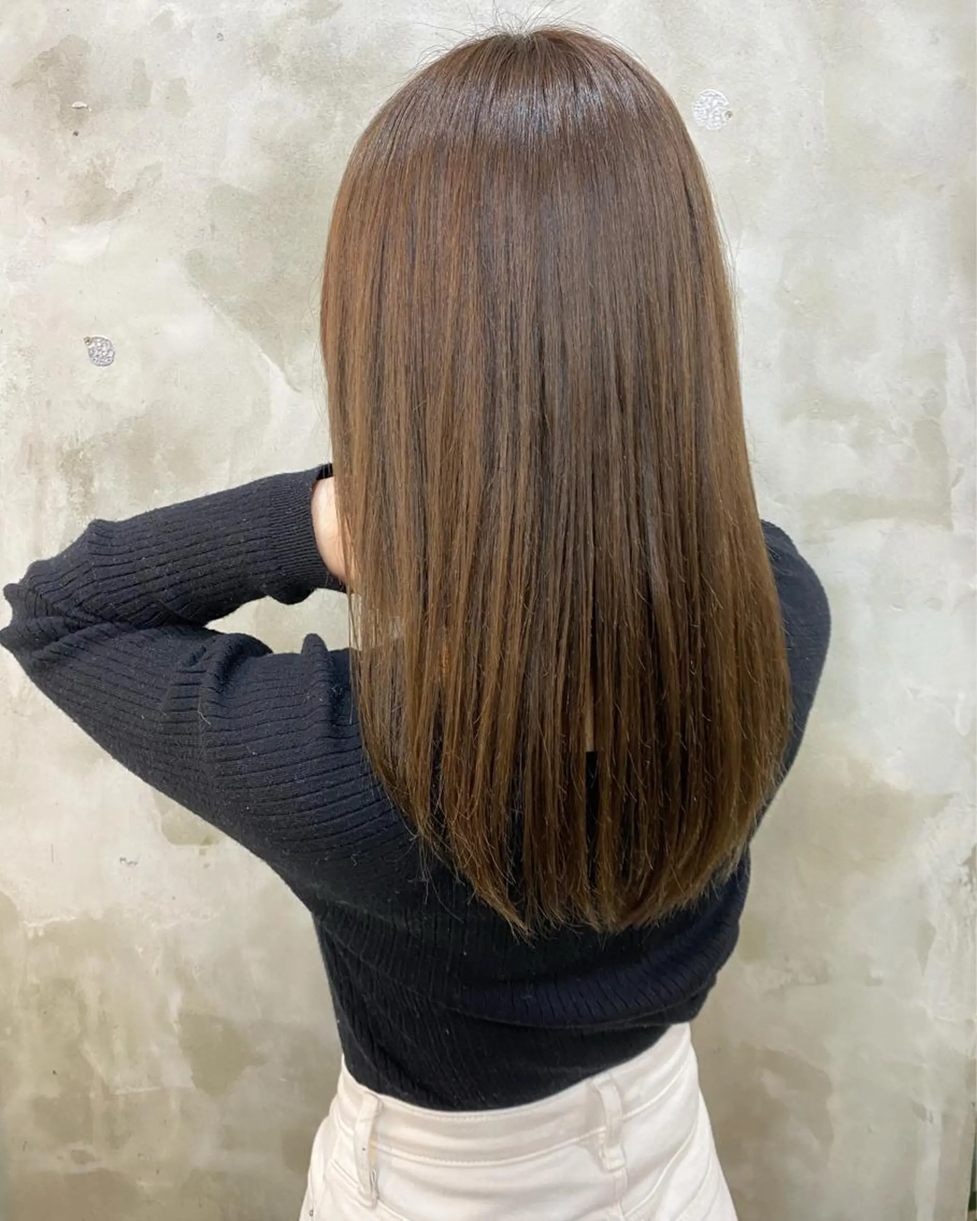 セミロング カラー ヘアアレンジ ベージュカラー ブリーチ ミルクティーベージュ 志賀 あずみのヘアスタイル