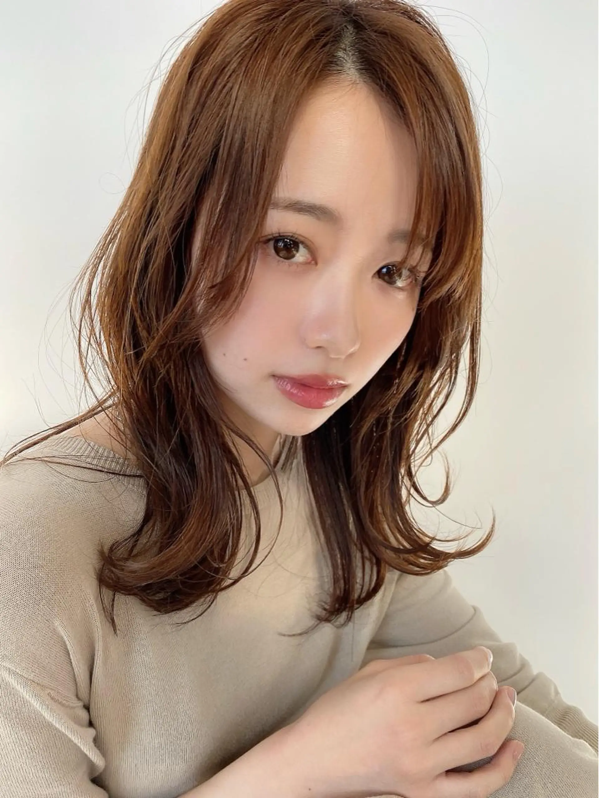 ミディアム カット ヘアカラー トリートメント 🧡くびれヘア/前髪 顔周り🧡久原結衣のヘアスタイル