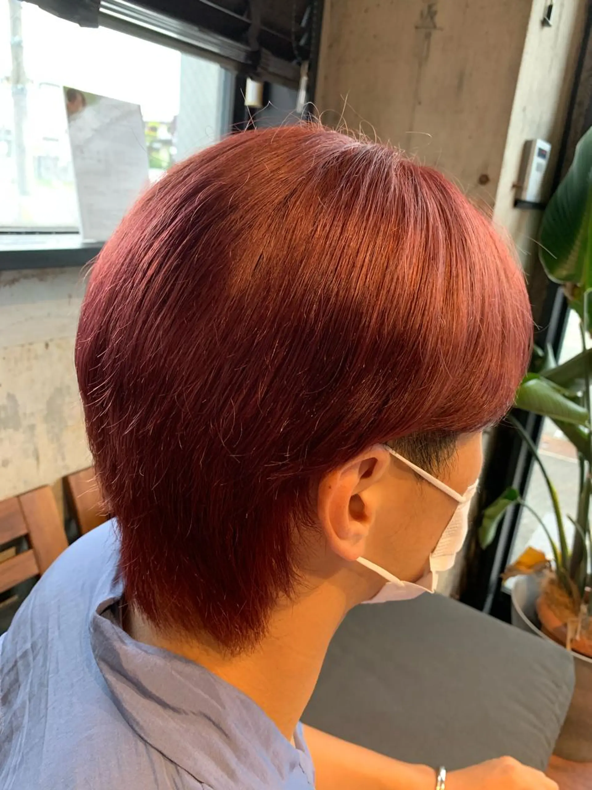 ショート カラー ブリーチ ヘアカラー 門脇 豊のヘアスタイル