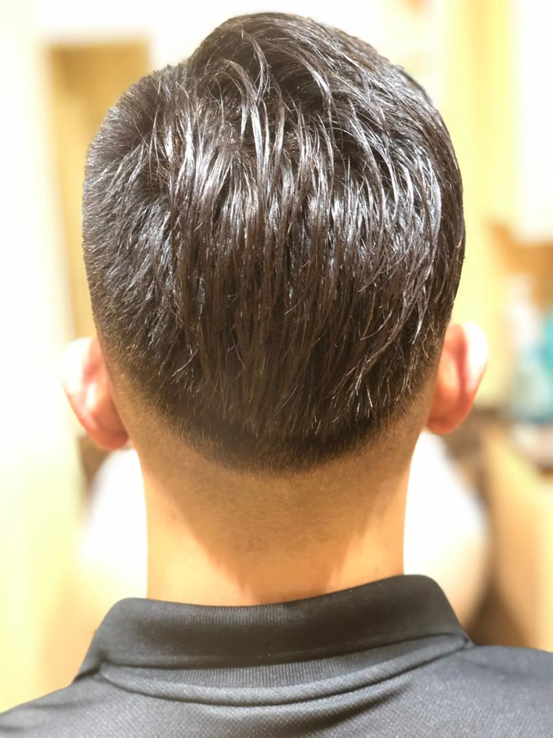 ショート メンズ カット HAIR MODE  KIKUHI「ヘアモードキクチ」神田店所属・💈【理容室】夜受付 上坂　一宏のヘアスタイル