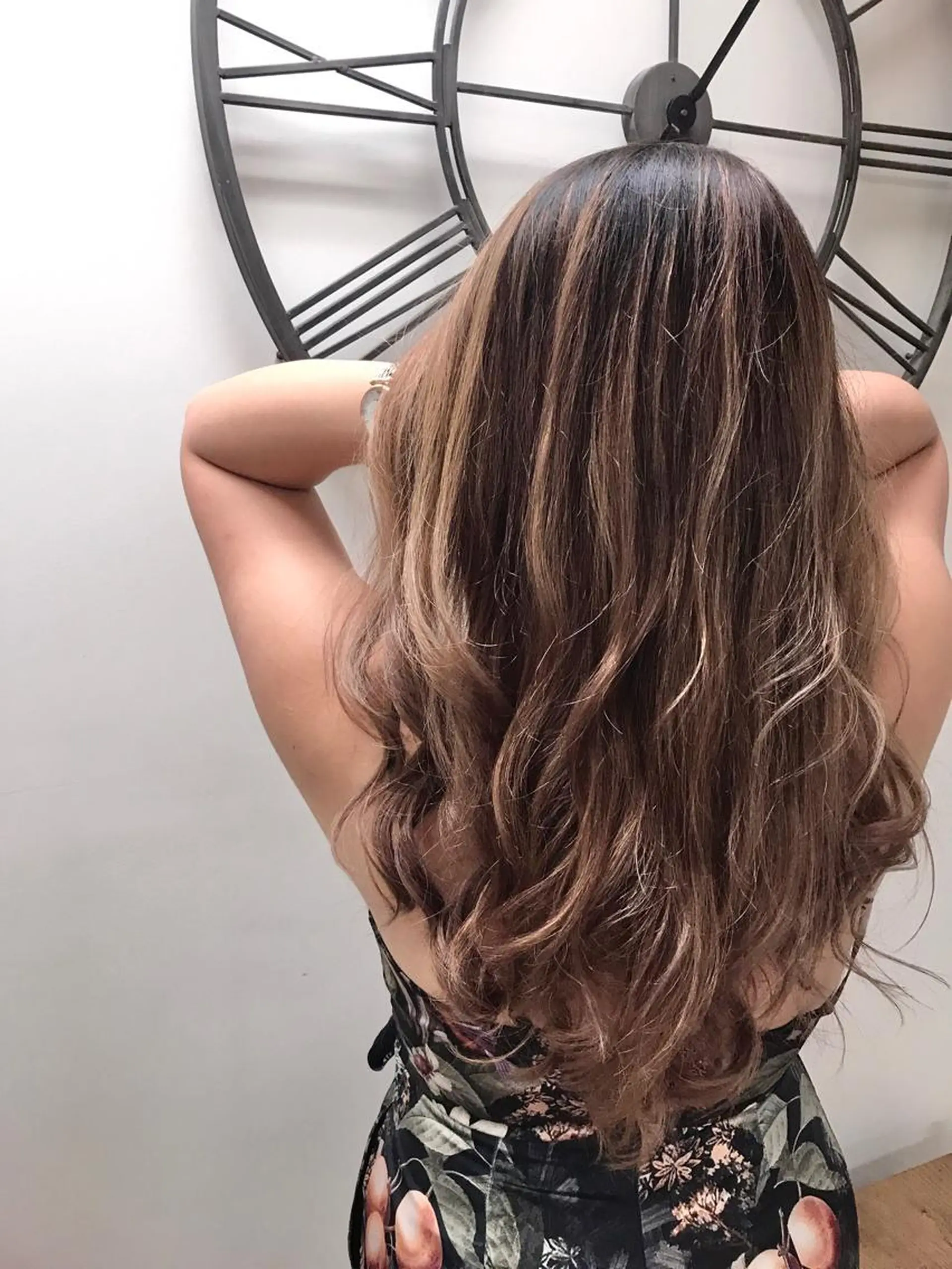 セミロング PANOLA所属・加藤 理沙のヘアスタイル
