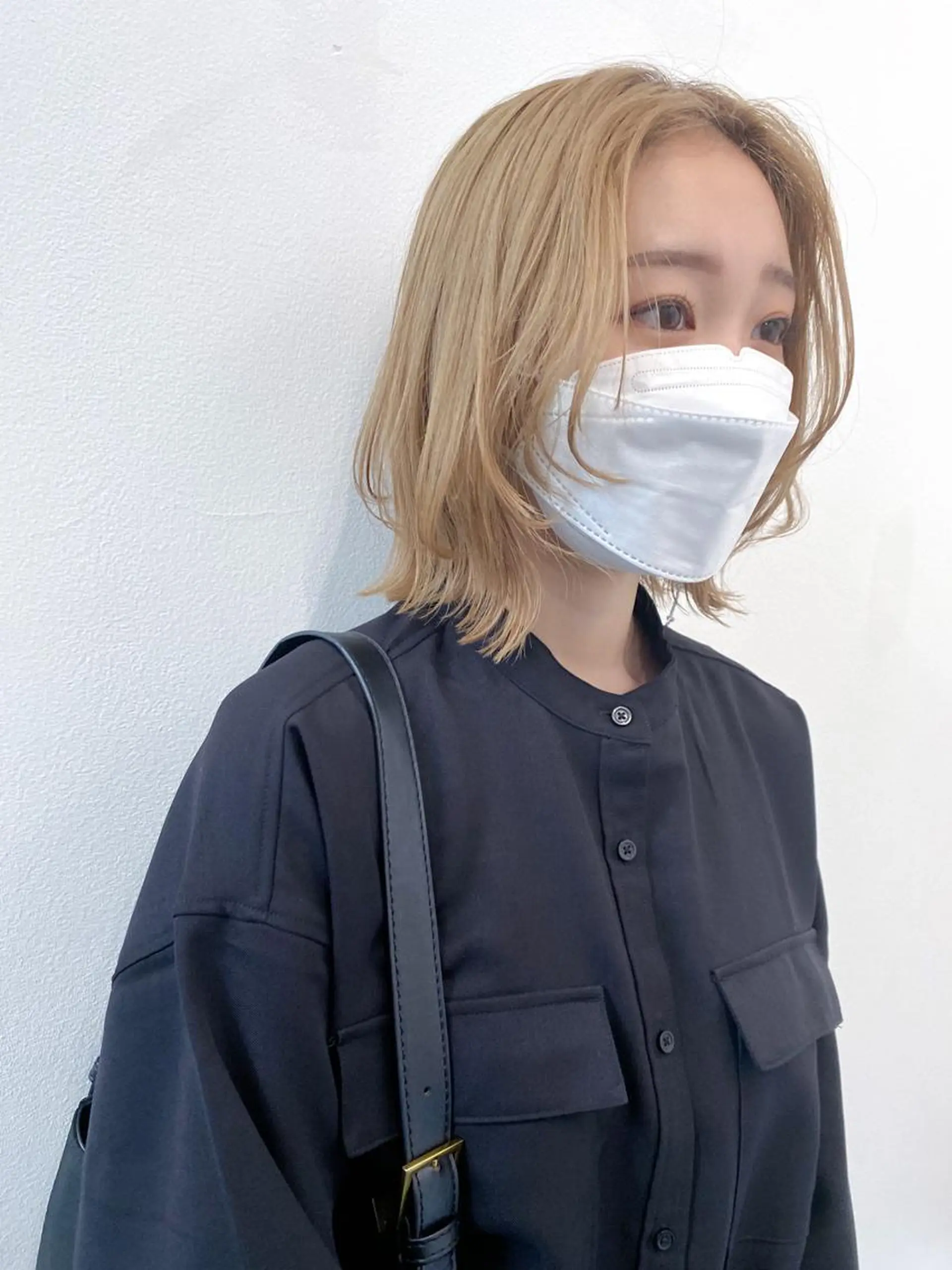 ミディアム カラー THE DAY所属・AKI HASHIMOTOのヘアスタイル