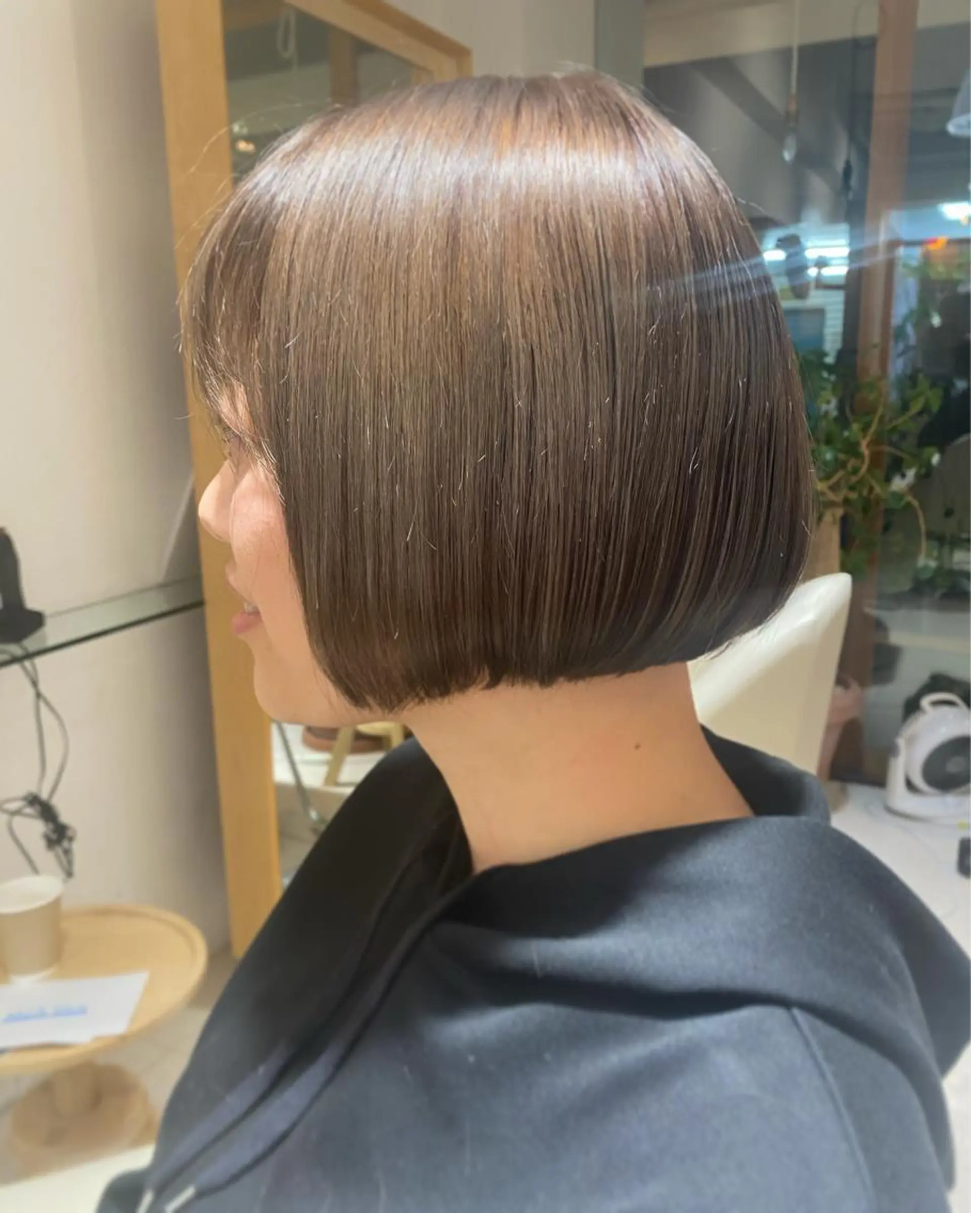 ショート カラー カット ヘアカラー トリートメント 安永 涼のヘアスタイル
