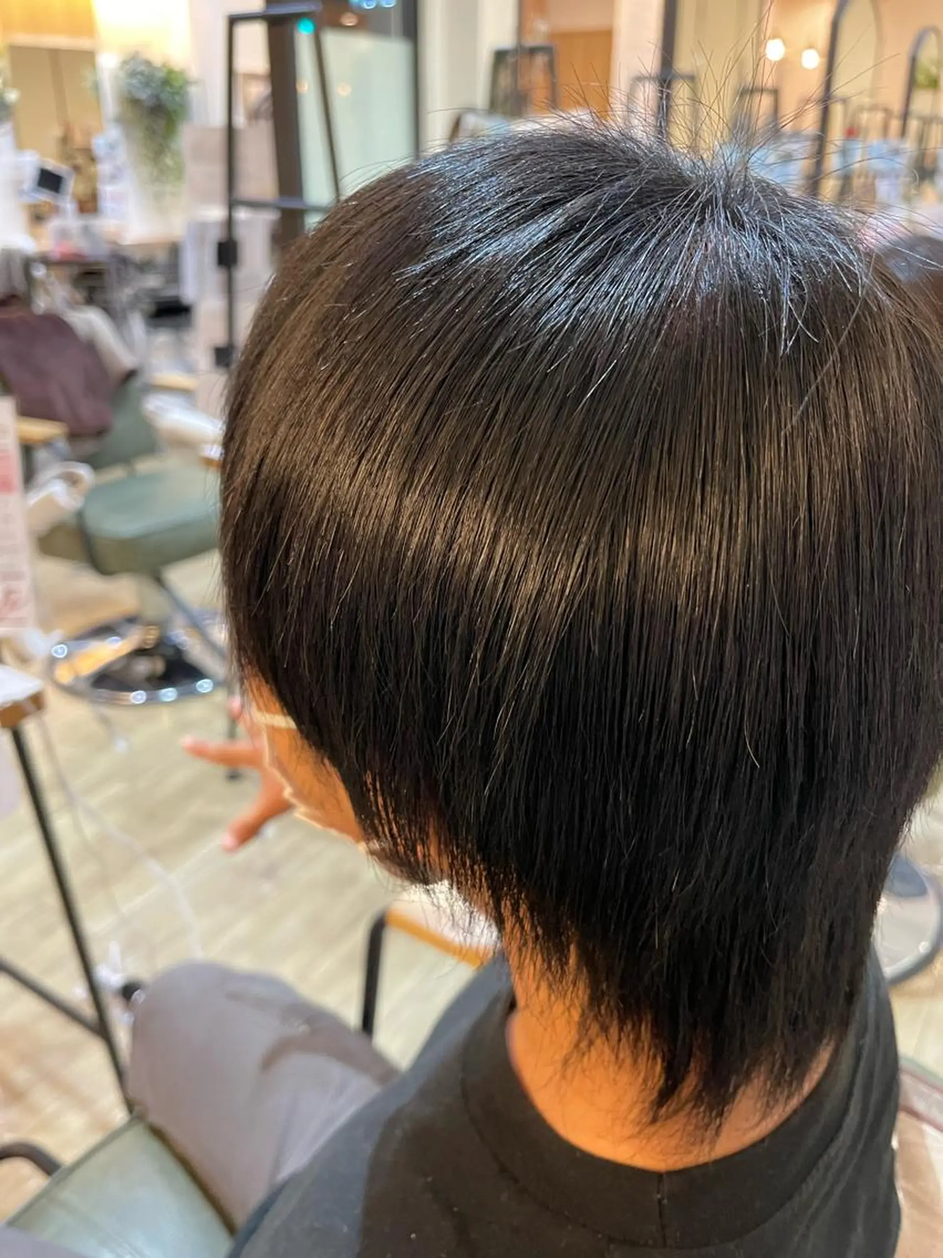 ショート Fiona by ganesha【フィオナ バイ ガネイシャ】所属・八田 遥のヘアスタイル