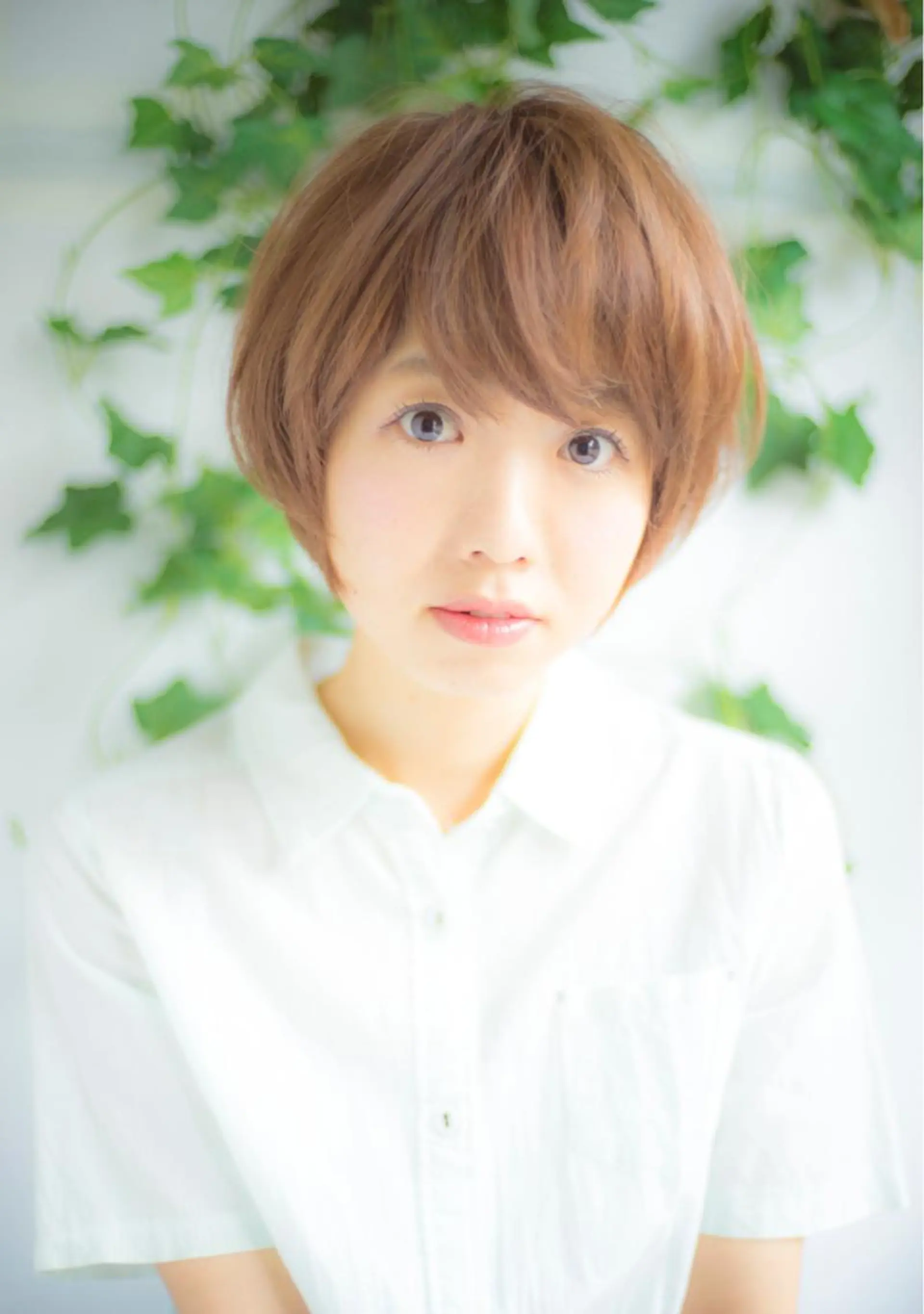 ショート カラー パーマ ショートヘア ツイストスパイラル 波巻き🩵片平和香奈のヘアスタイル