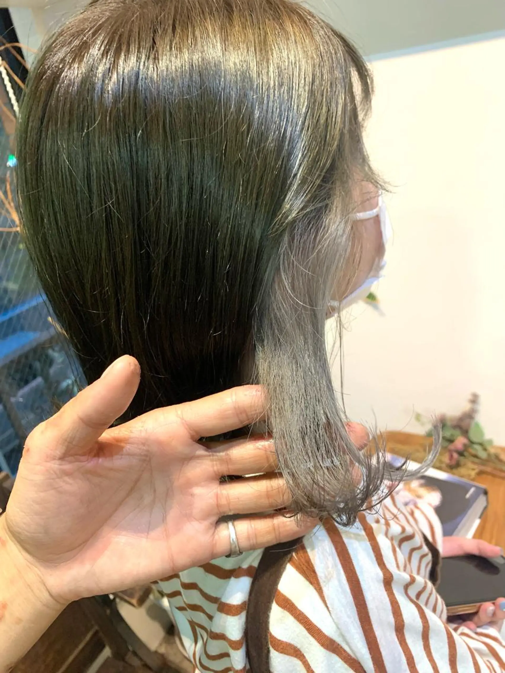 ショート ヘアカラー トリートメント ヘッドスパ ヘアセット 山口 竣也のヘアスタイル