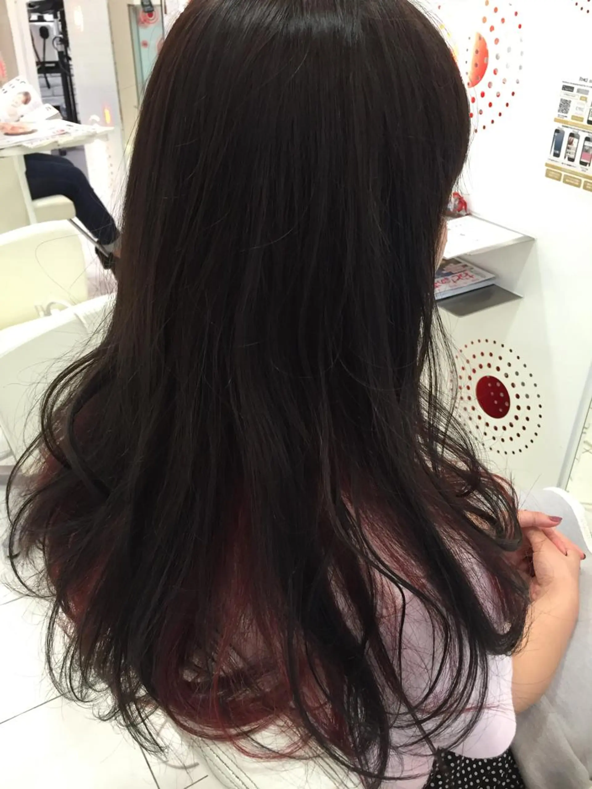 カラー インナーカラー J.M HEAD所属・稲荷 友美のヘアスタイル