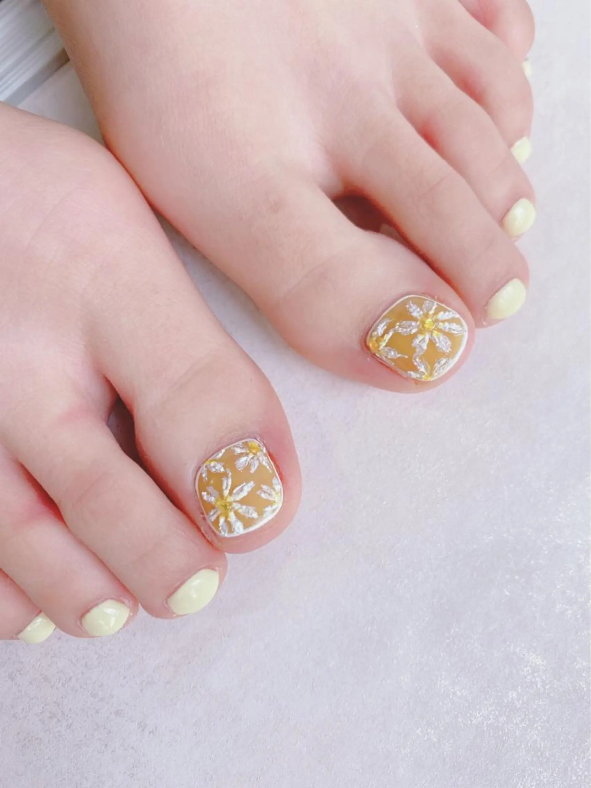 ネイル フットネイル Nail R💫 naoのネイルデザイン