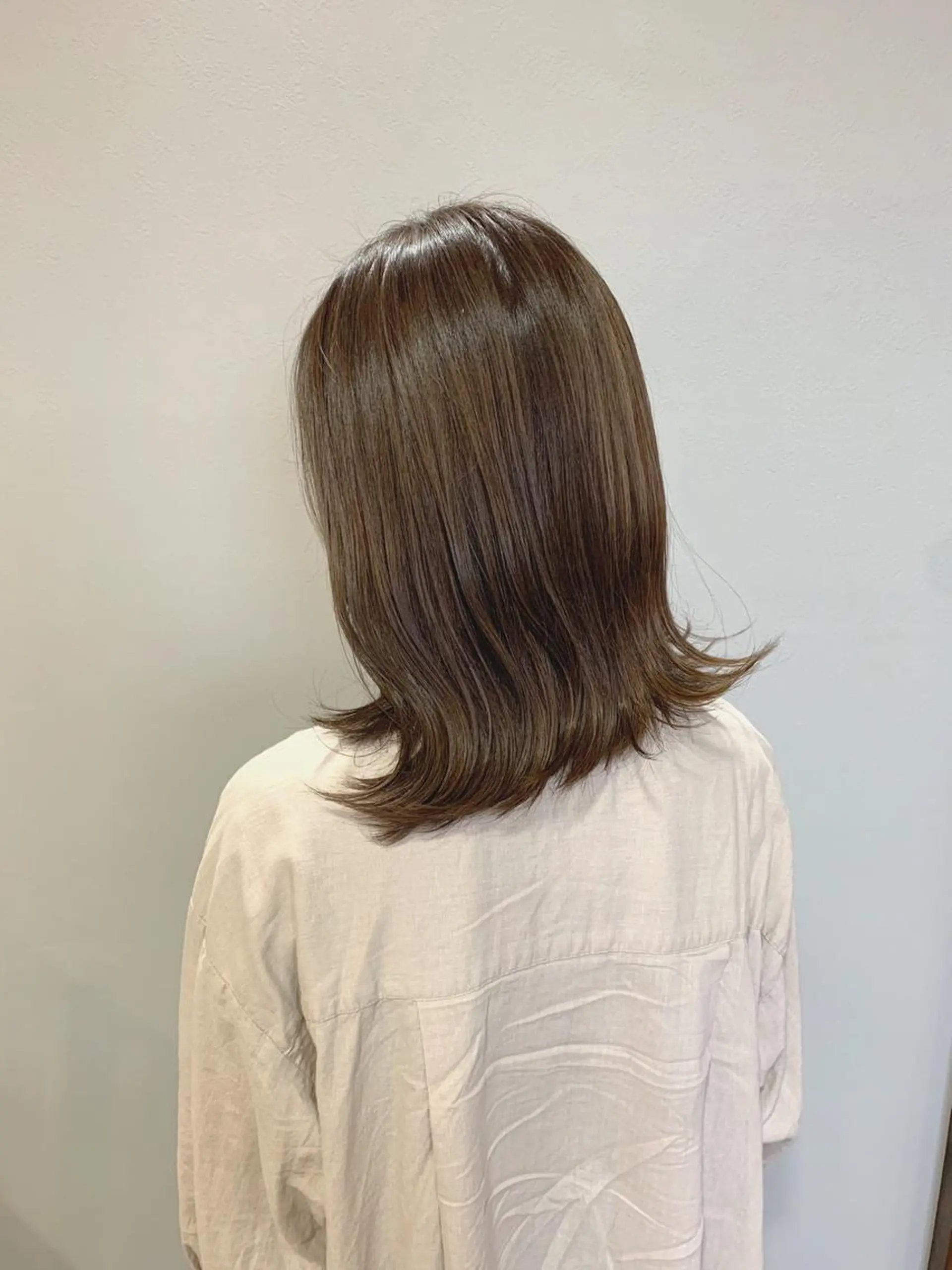 ミディアム ハイライト 山田 守のヘアスタイル