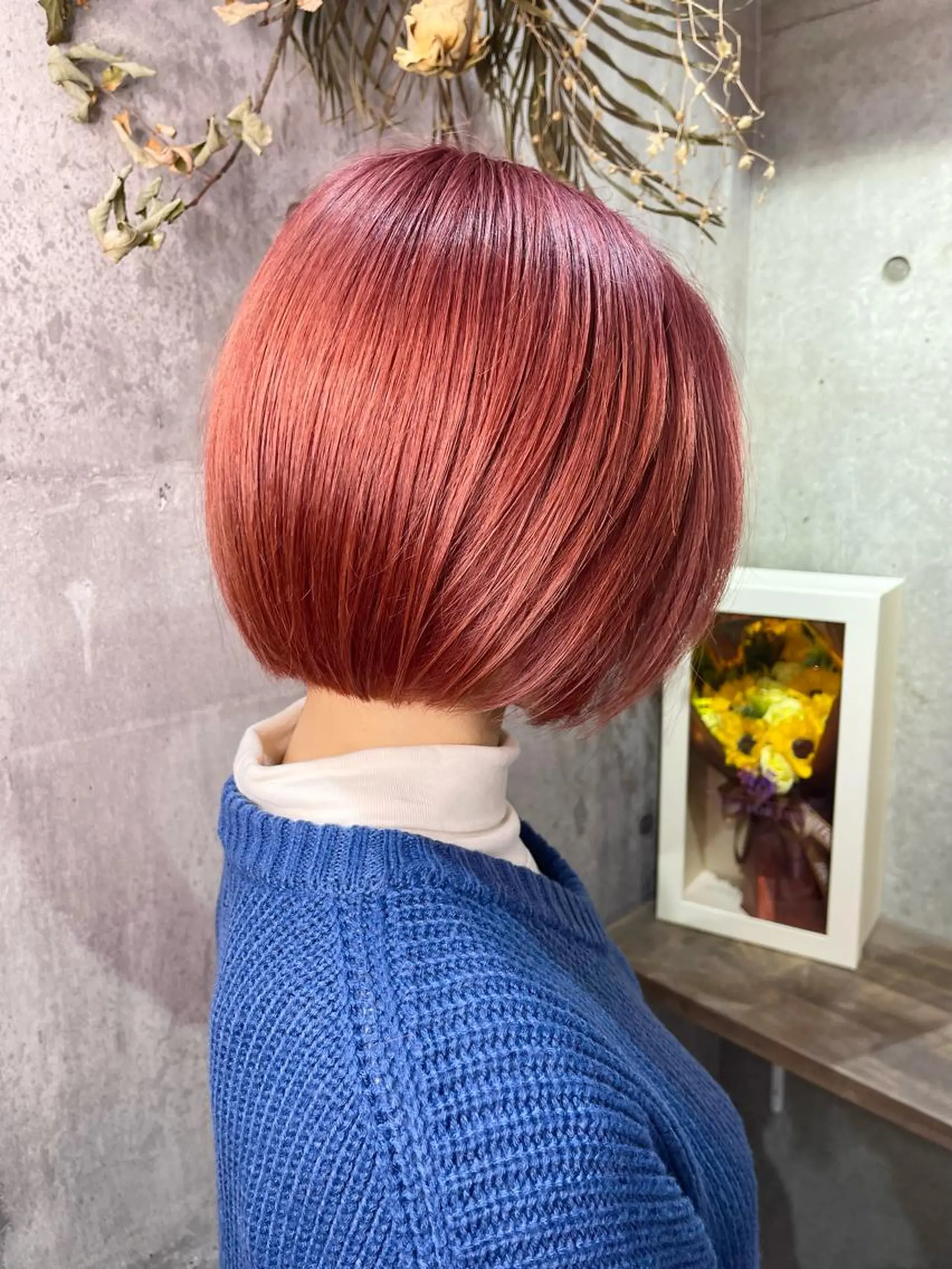 カラー ピンクカラー ボブ カット ヘアカラー 名古屋のピンク好き かずくん🦩のヘアスタイル