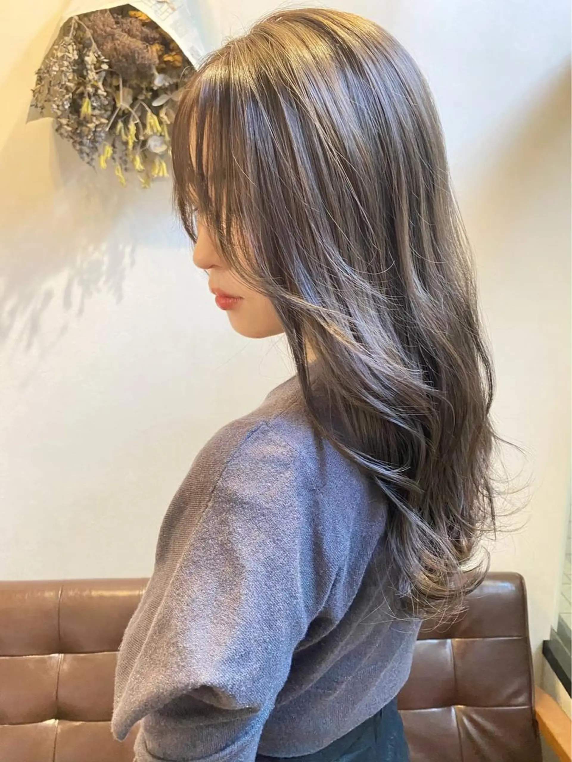 ロング カラー ベージュカラー ブリーチ 透明感カラー ミルクティーベージュ Stir maison[ステアメゾン]所属・layer cut /MIKUのヘアスタイル