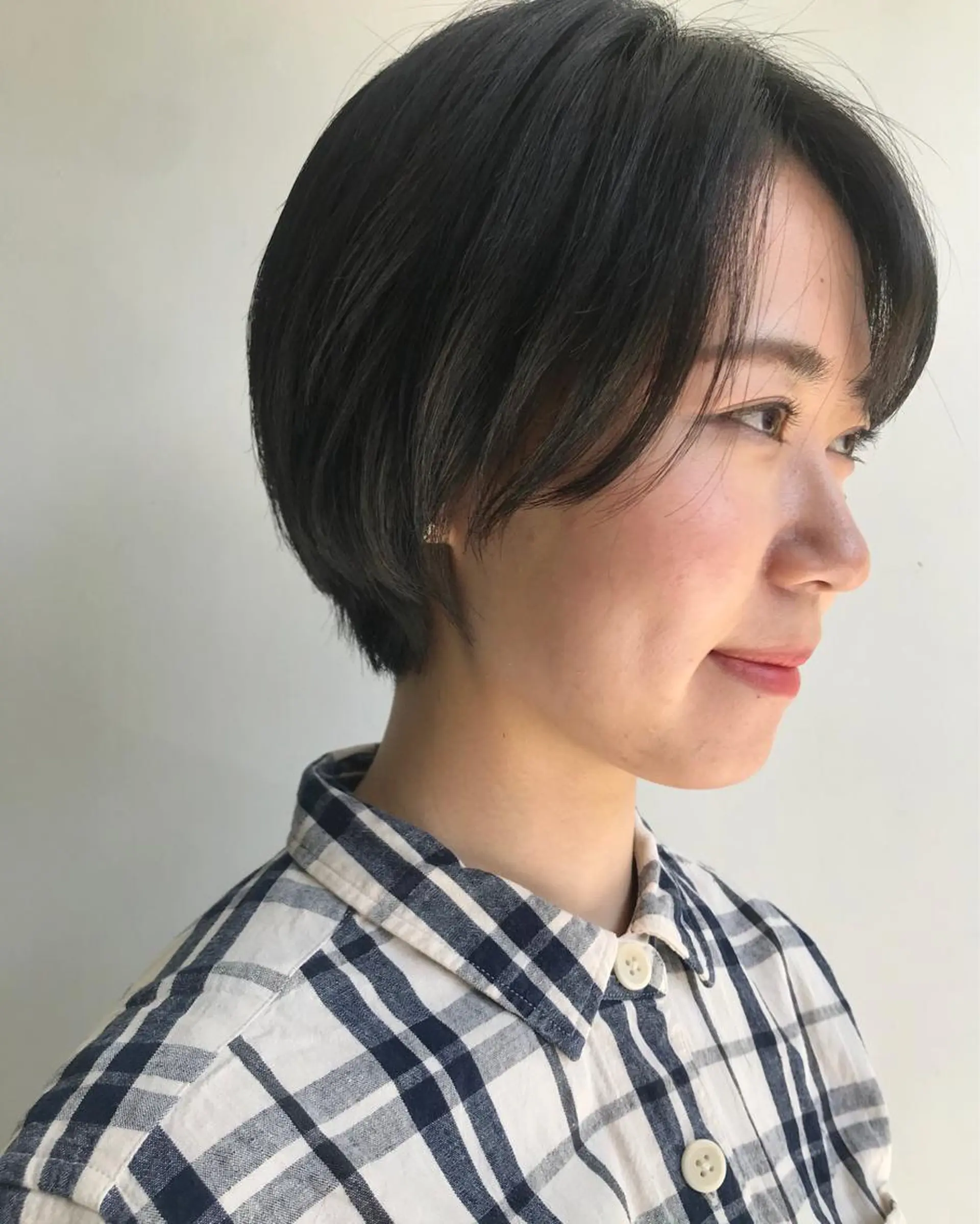 ショート アッシュ 外国人風カラー 韓国風ヘア オルチャンヘア カット les baladins du miroir所属・🍃YURI 🍃のヘアスタイル