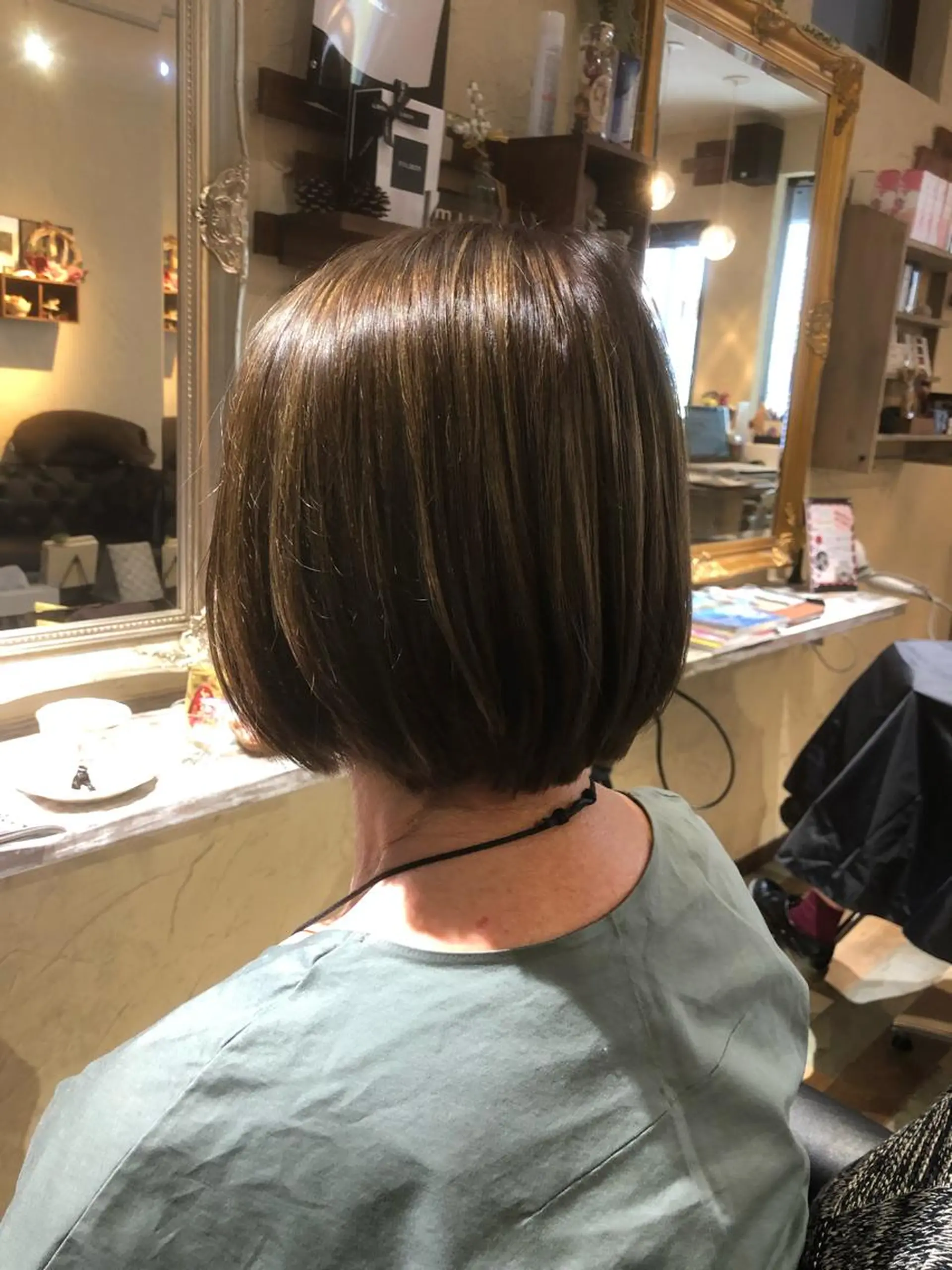 ショート カラー カット ヘアカラー 美容歴１８年以上🌈 山口のヘアスタイル