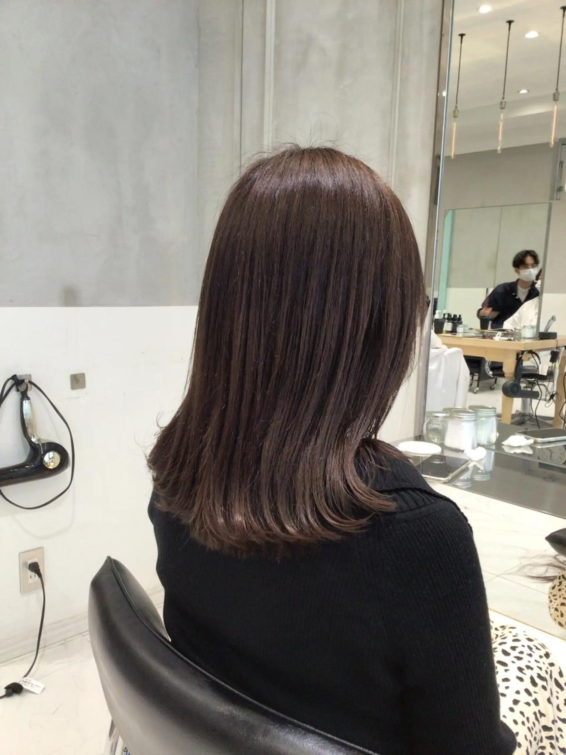 ミディアム ヘアカラー トリートメント ヘッドスパ ヘアセット 透明感ブリーチ カラー✨有坂映哉のヘアスタイル