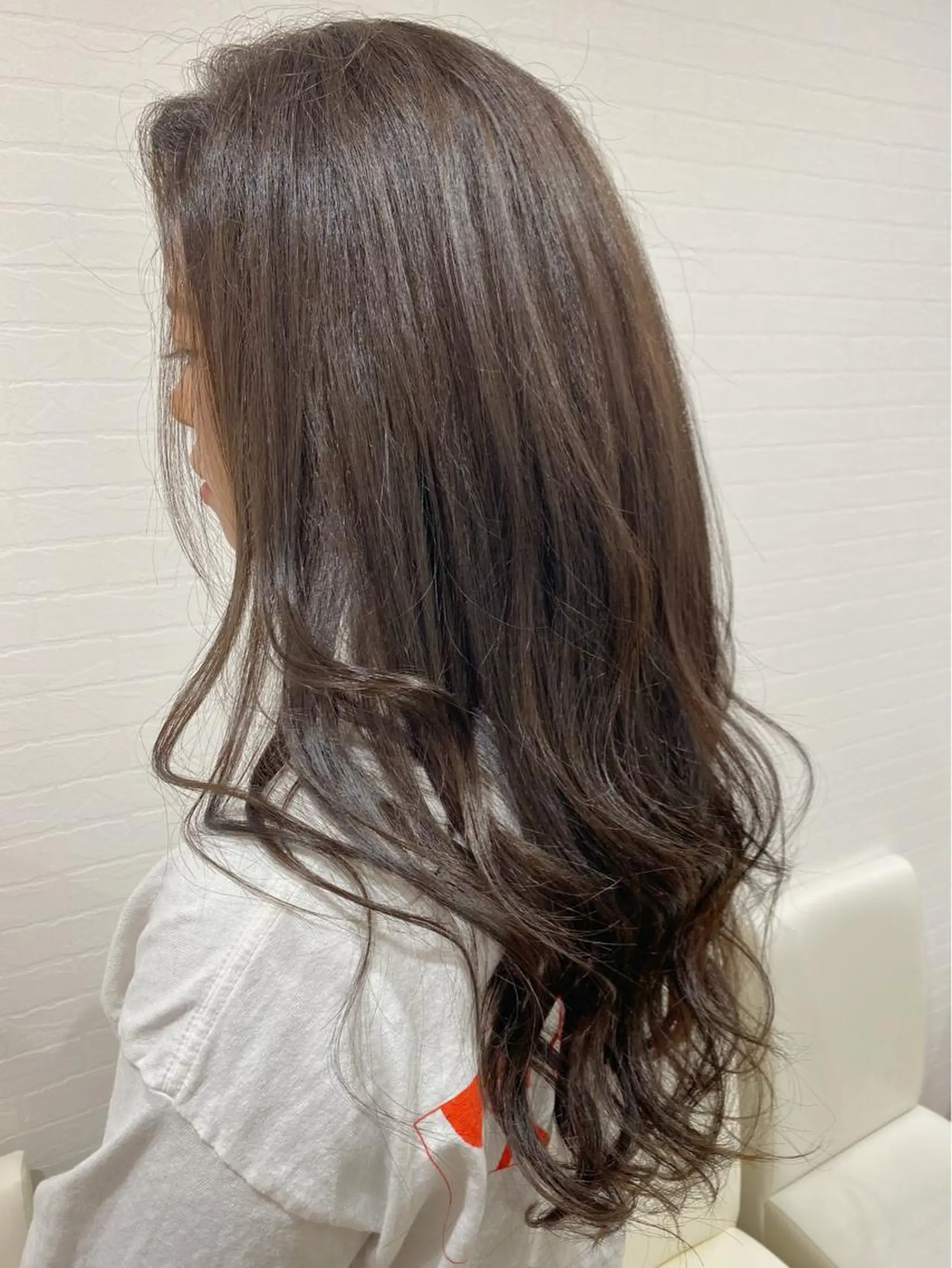 カラー GRANLUSSO 〜グランルッソ駅前店所属・木口 嘉美のヘアスタイル