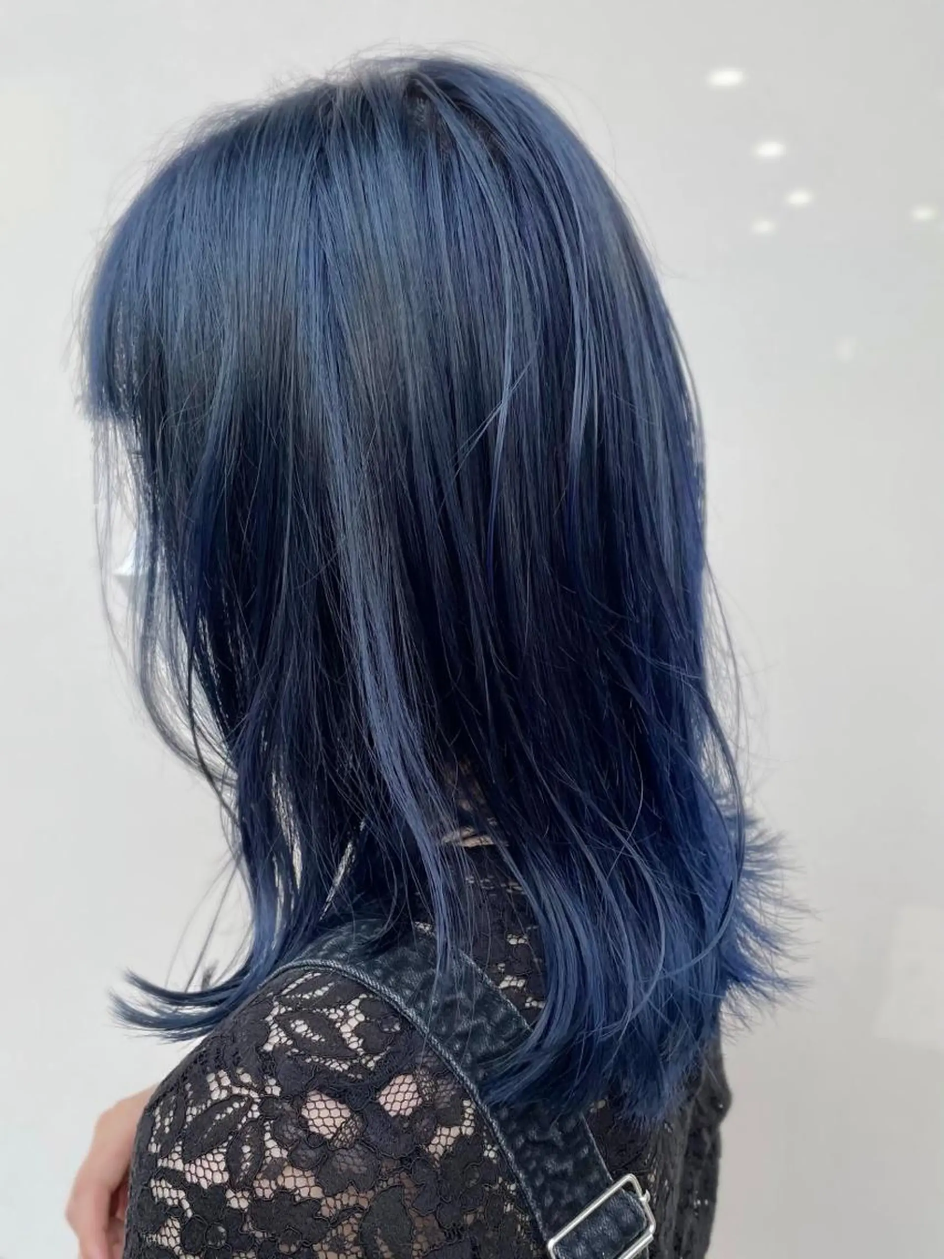 セミロング カラー ナカタケ ユウのヘアスタイル