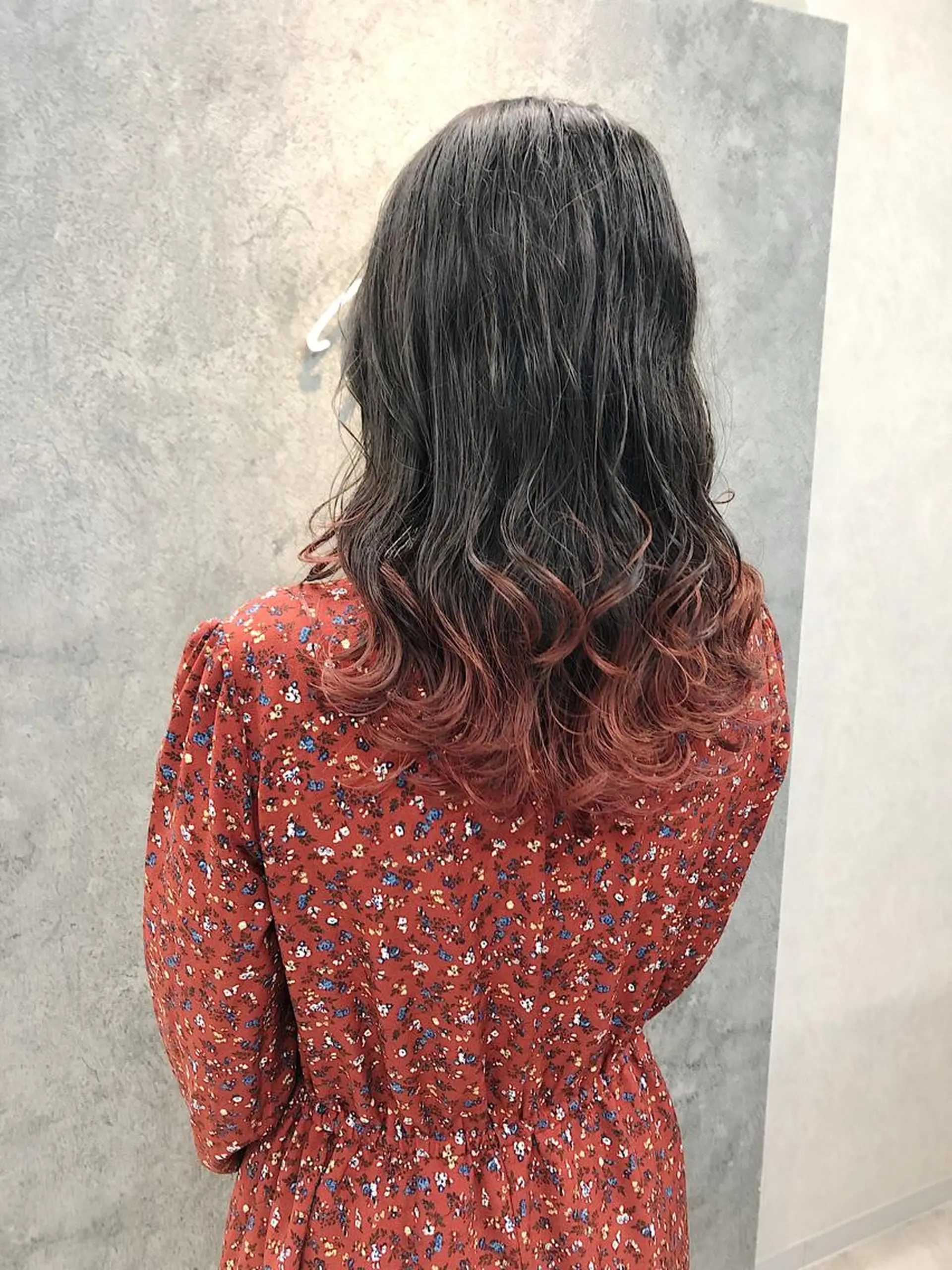 セミロング 所渉/韓国レイヤー /ウルフカットのヘアスタイル