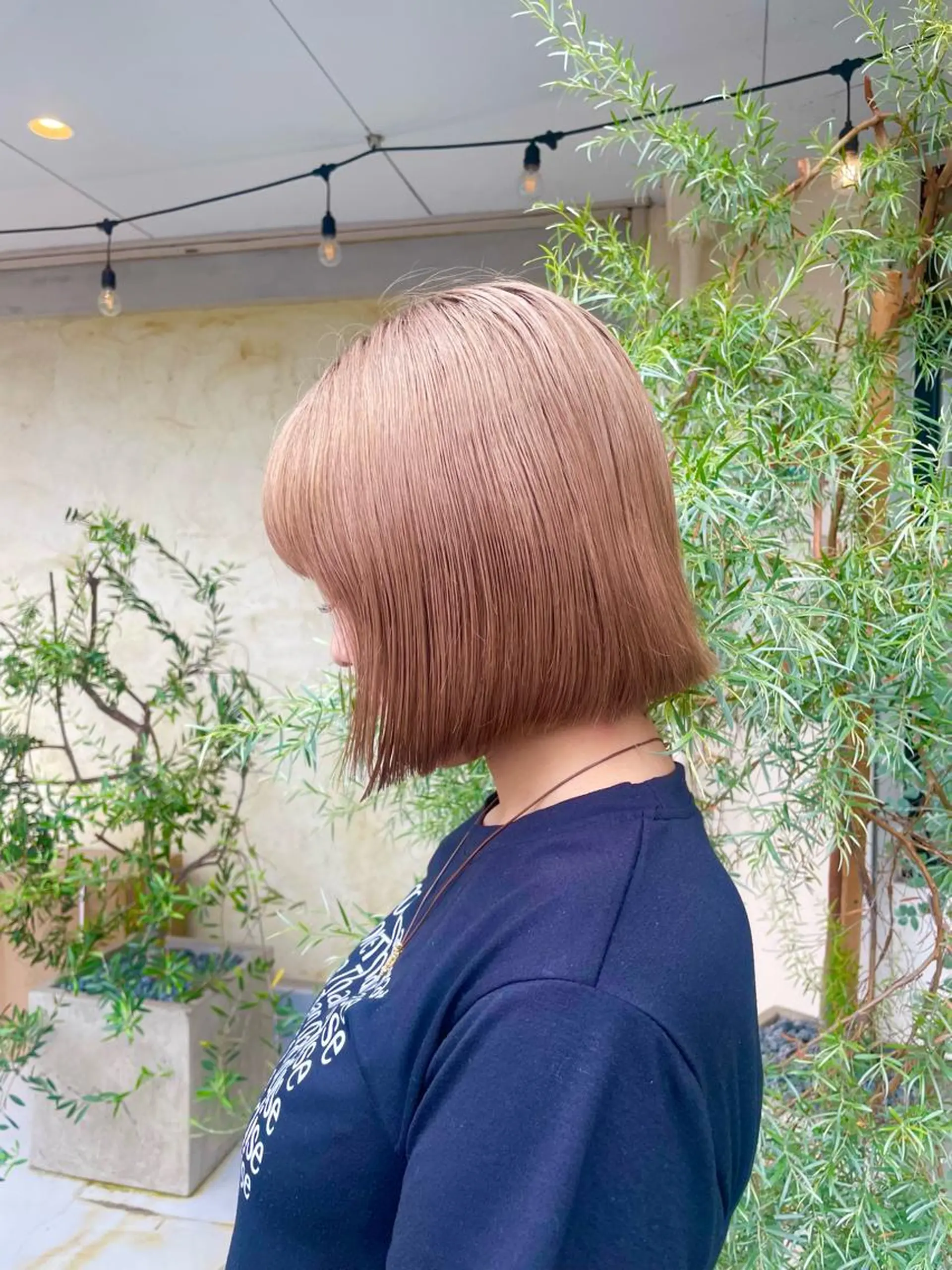 ミディアム ROZA germe所属・SHIO / ハイトーンカラーのヘアスタイル