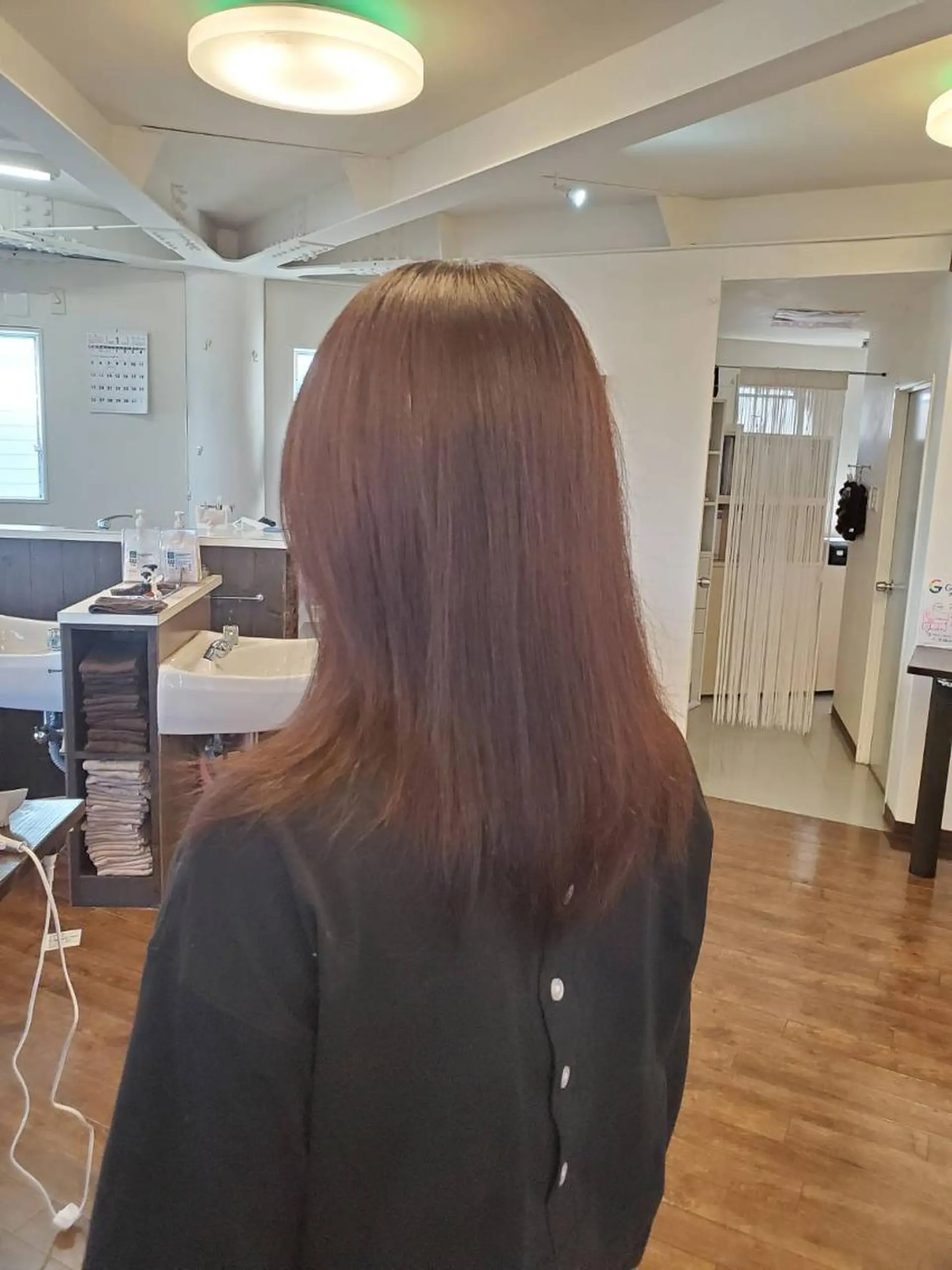 セミロング トリートメント 髪質改善する白髪染め ツヤイロ島田店のヘアスタイル